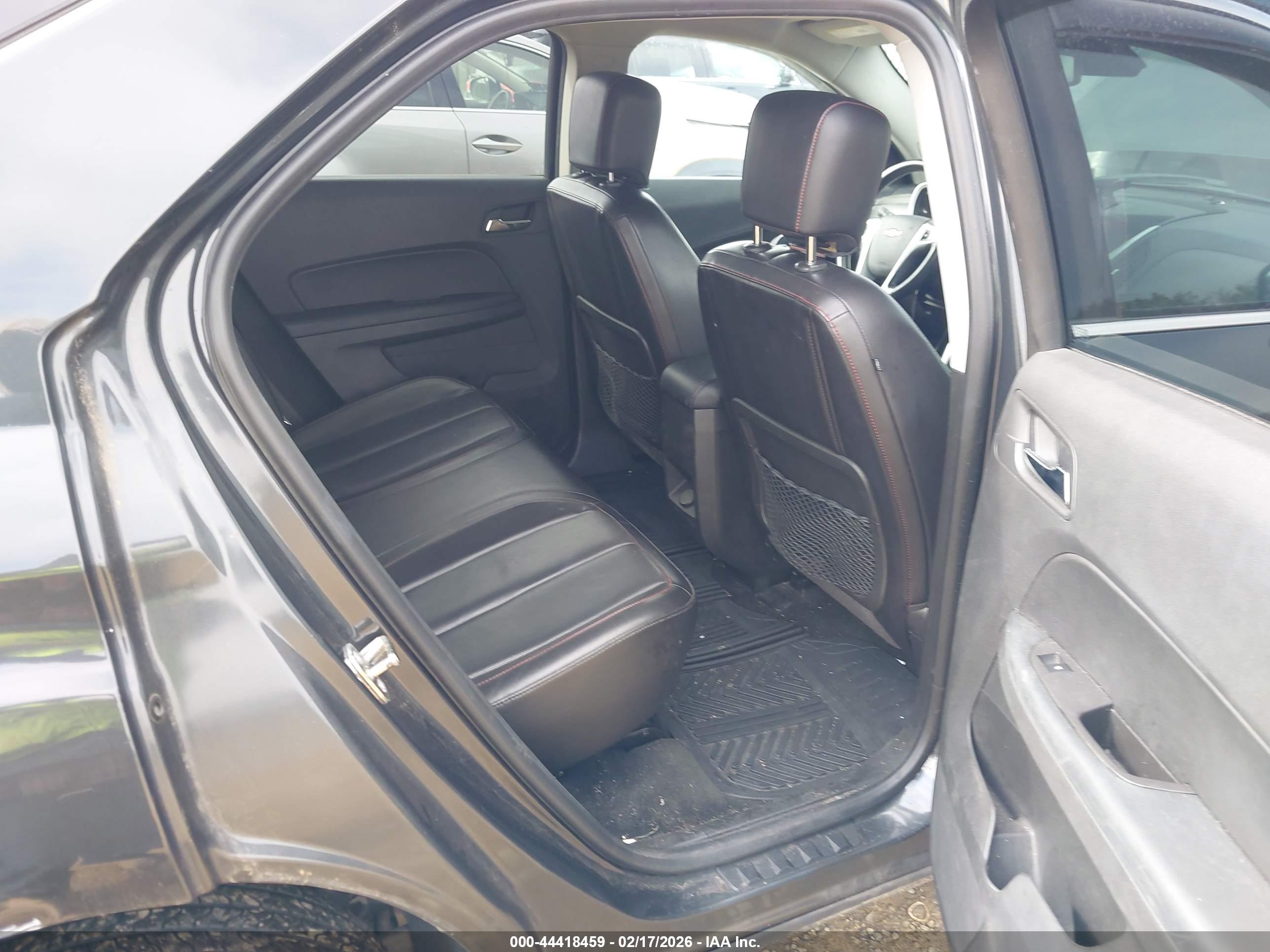 CHEVROLET EQUINOX image 8