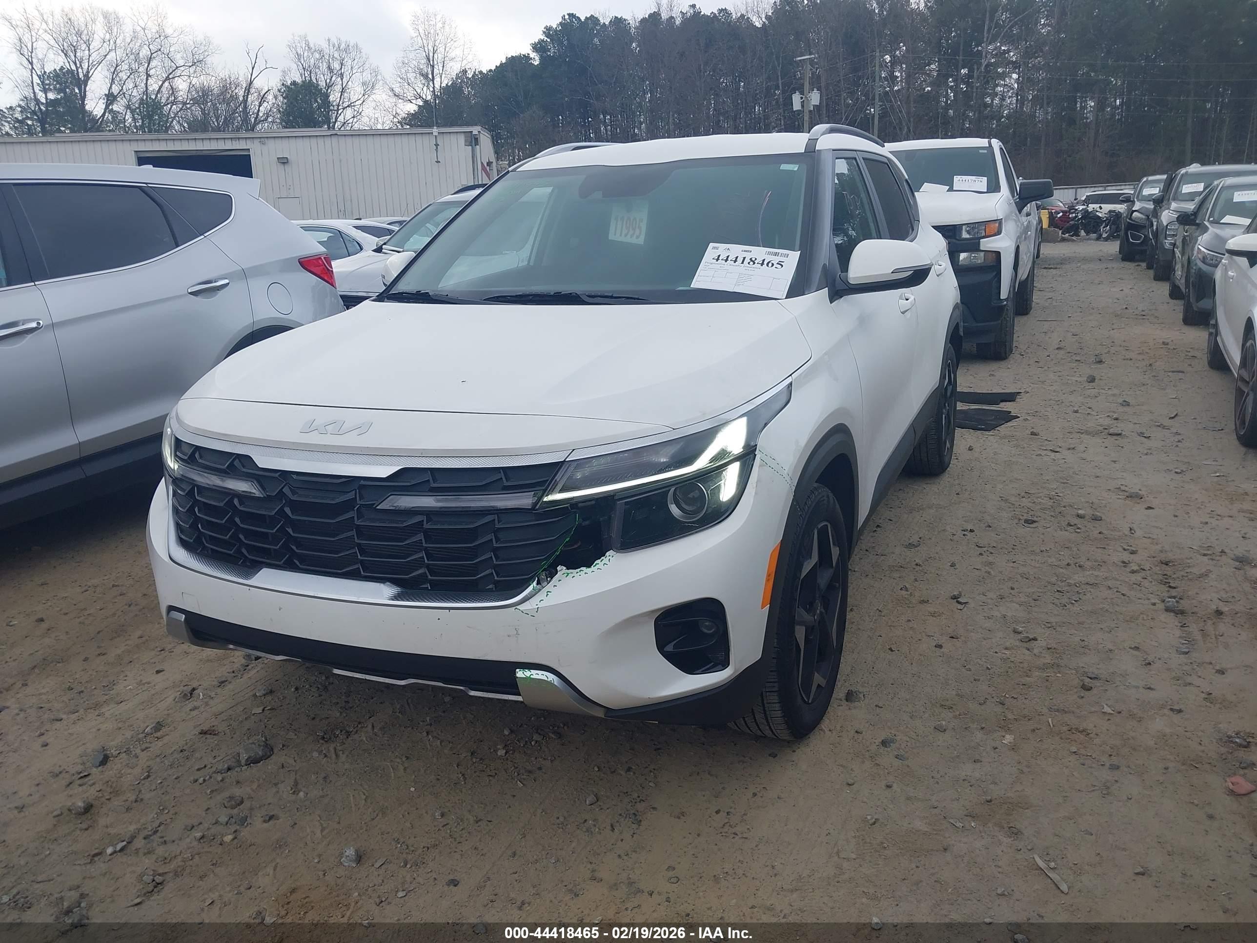 KIA SELTOS image 2