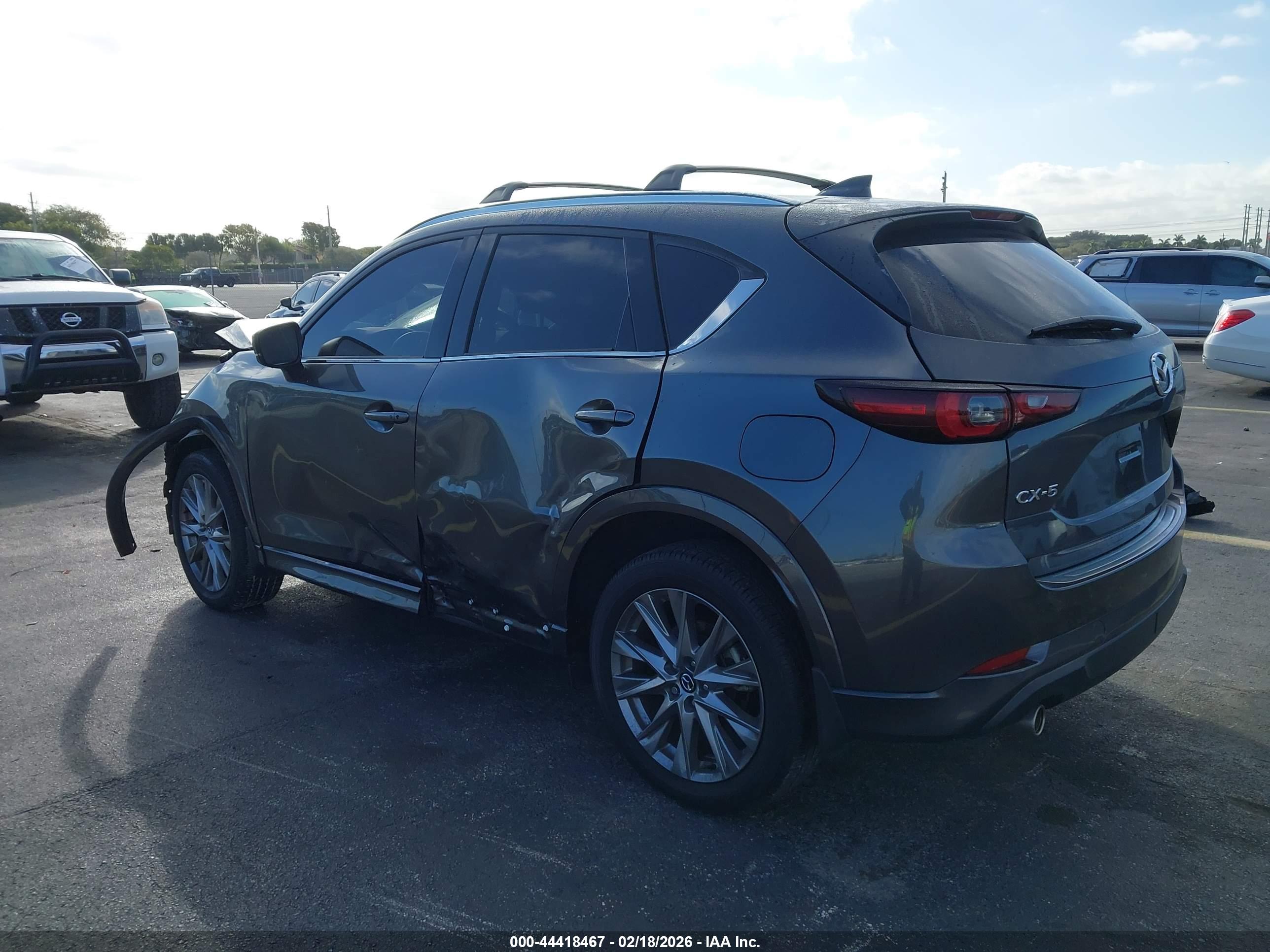 MAZDA CX-5 image 3