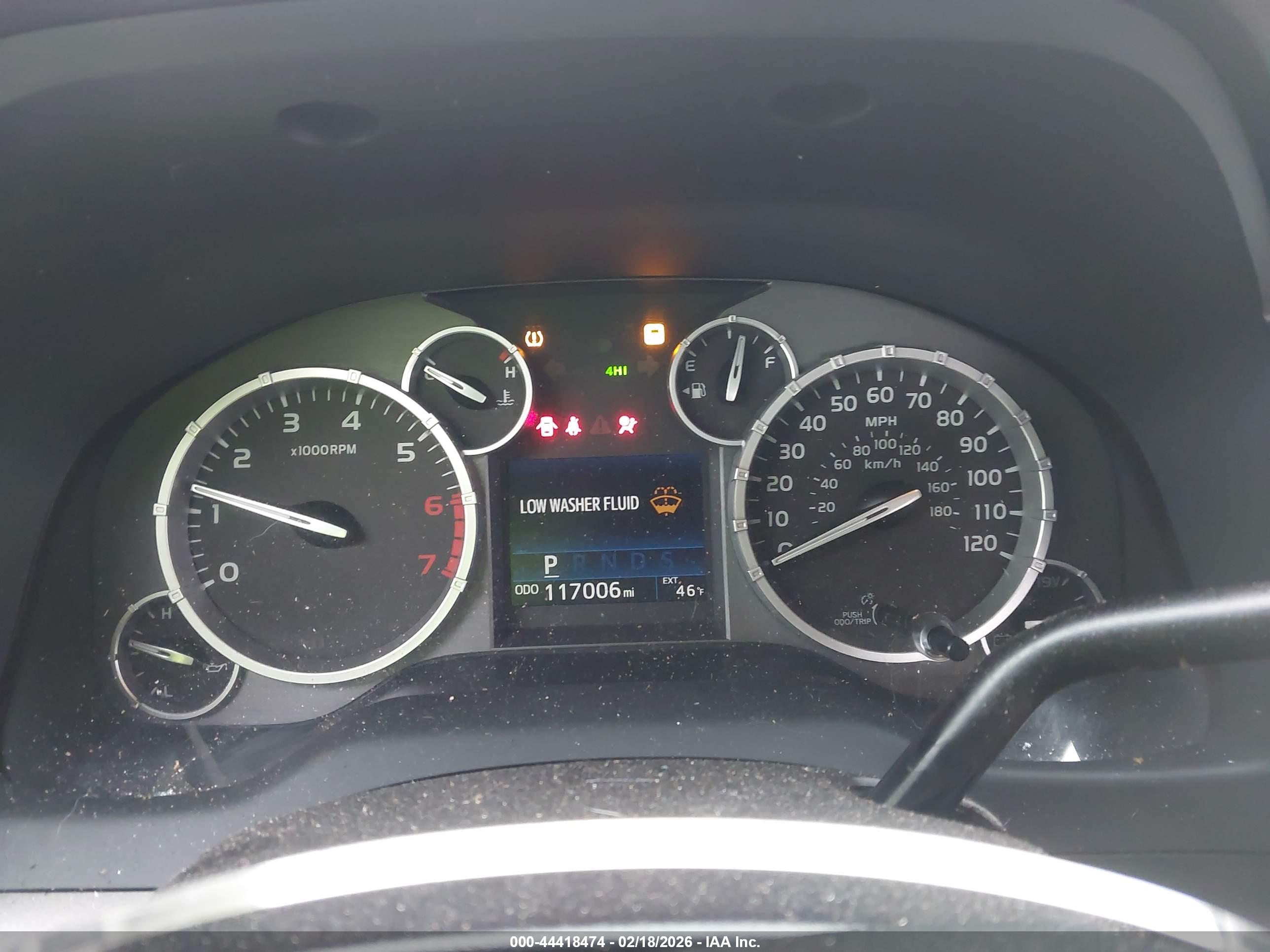 TOYOTA TUNDRA image 7