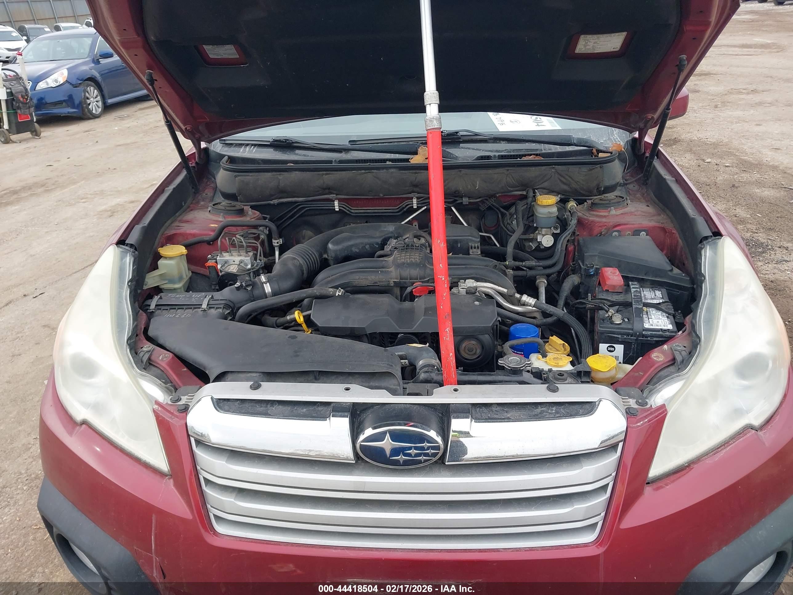SUBARU OUTBACK image 10