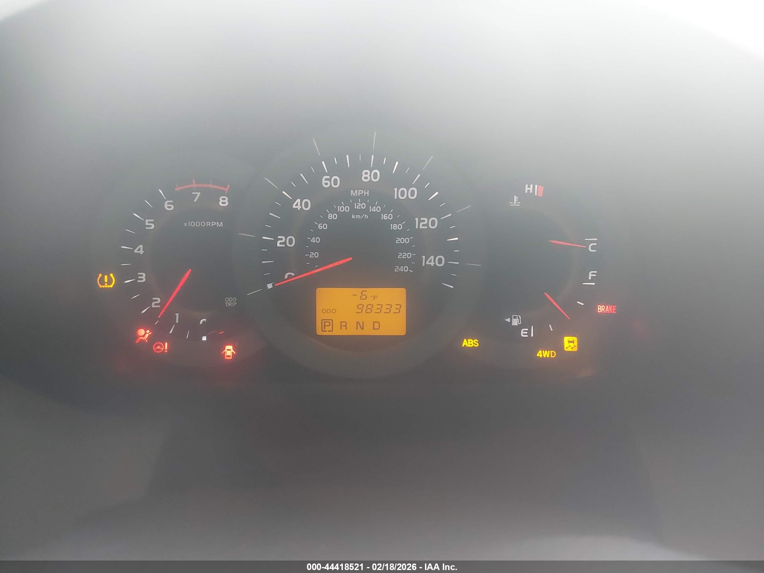 TOYOTA RAV4 image 7