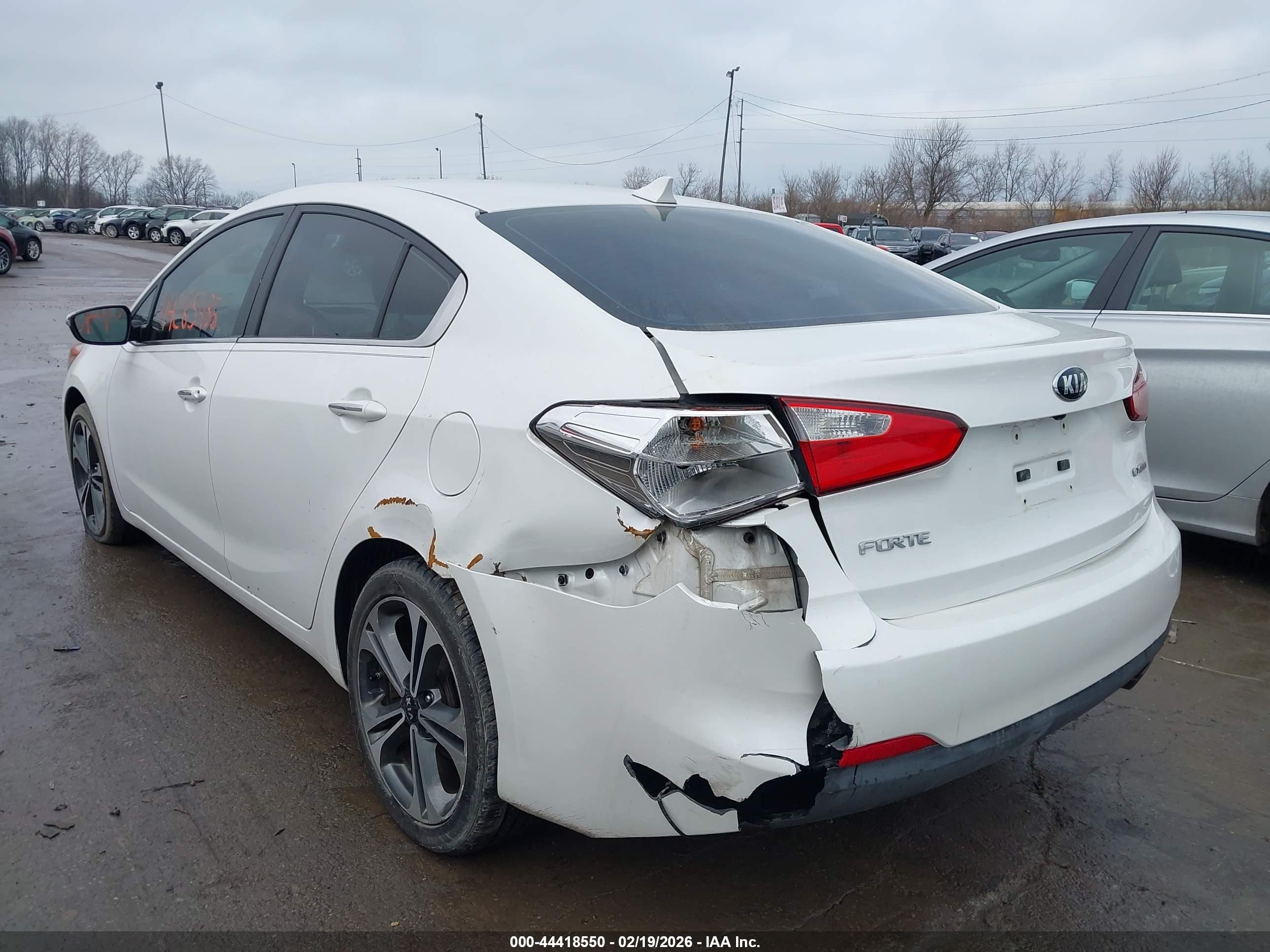 KIA FORTE image 3