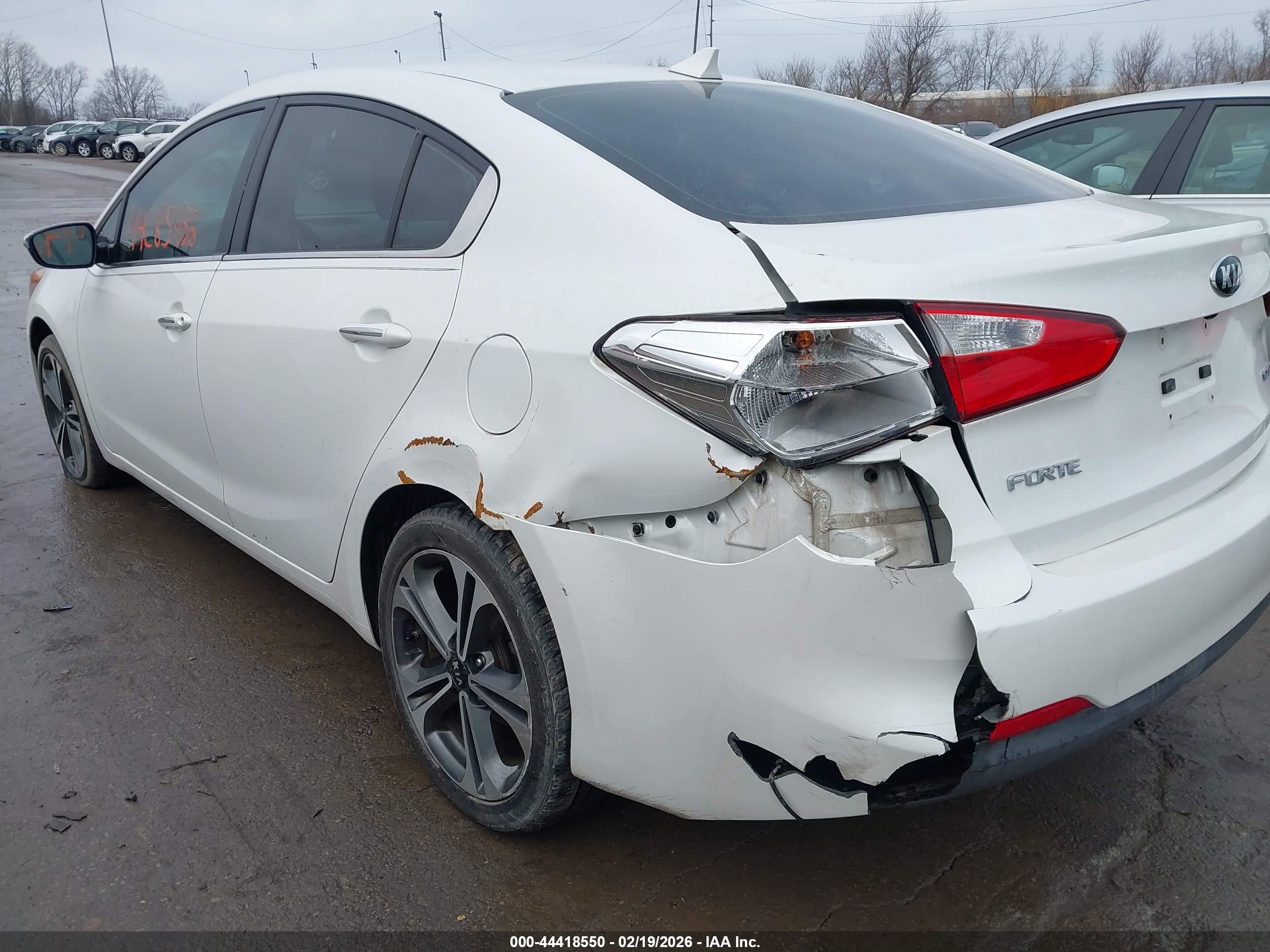 KIA FORTE image 6