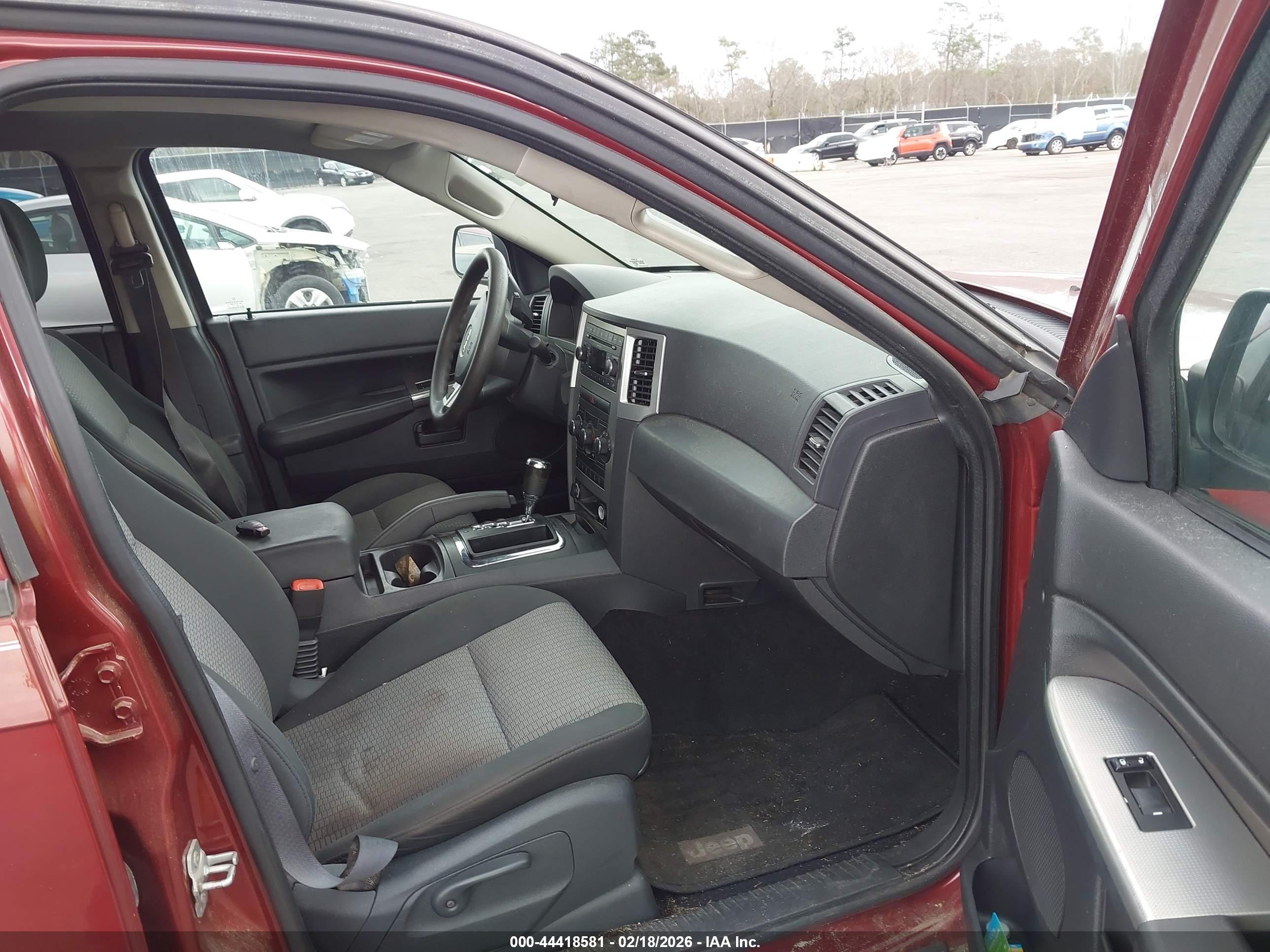 JEEP GRAND image 5