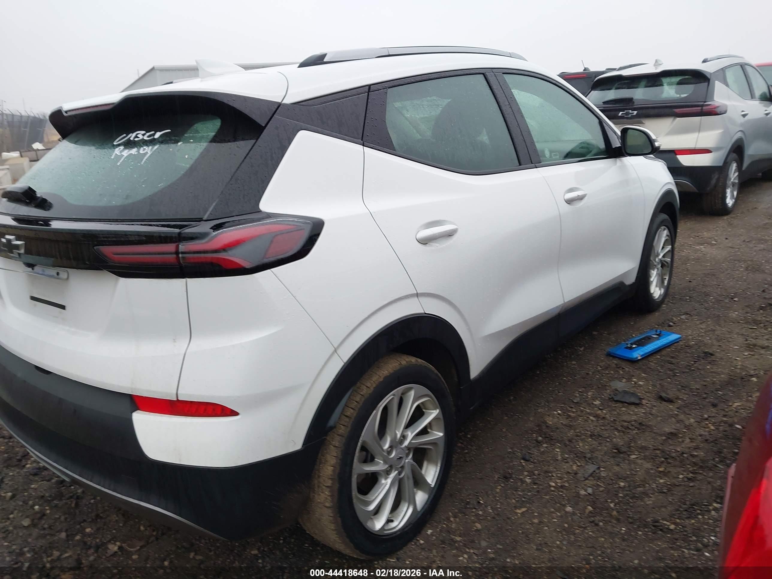 CHEVROLET BOLT image 4