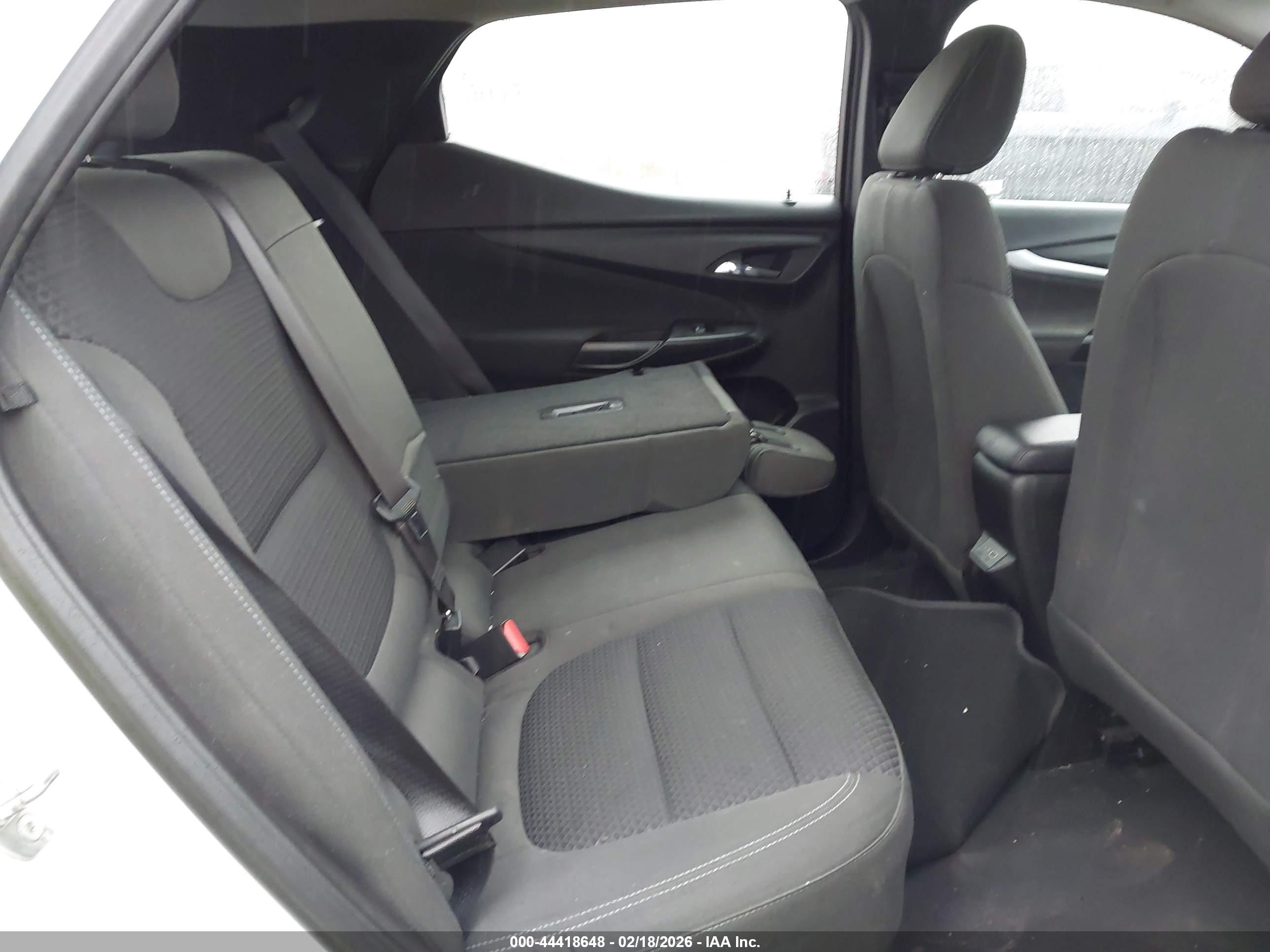 CHEVROLET BOLT image 8