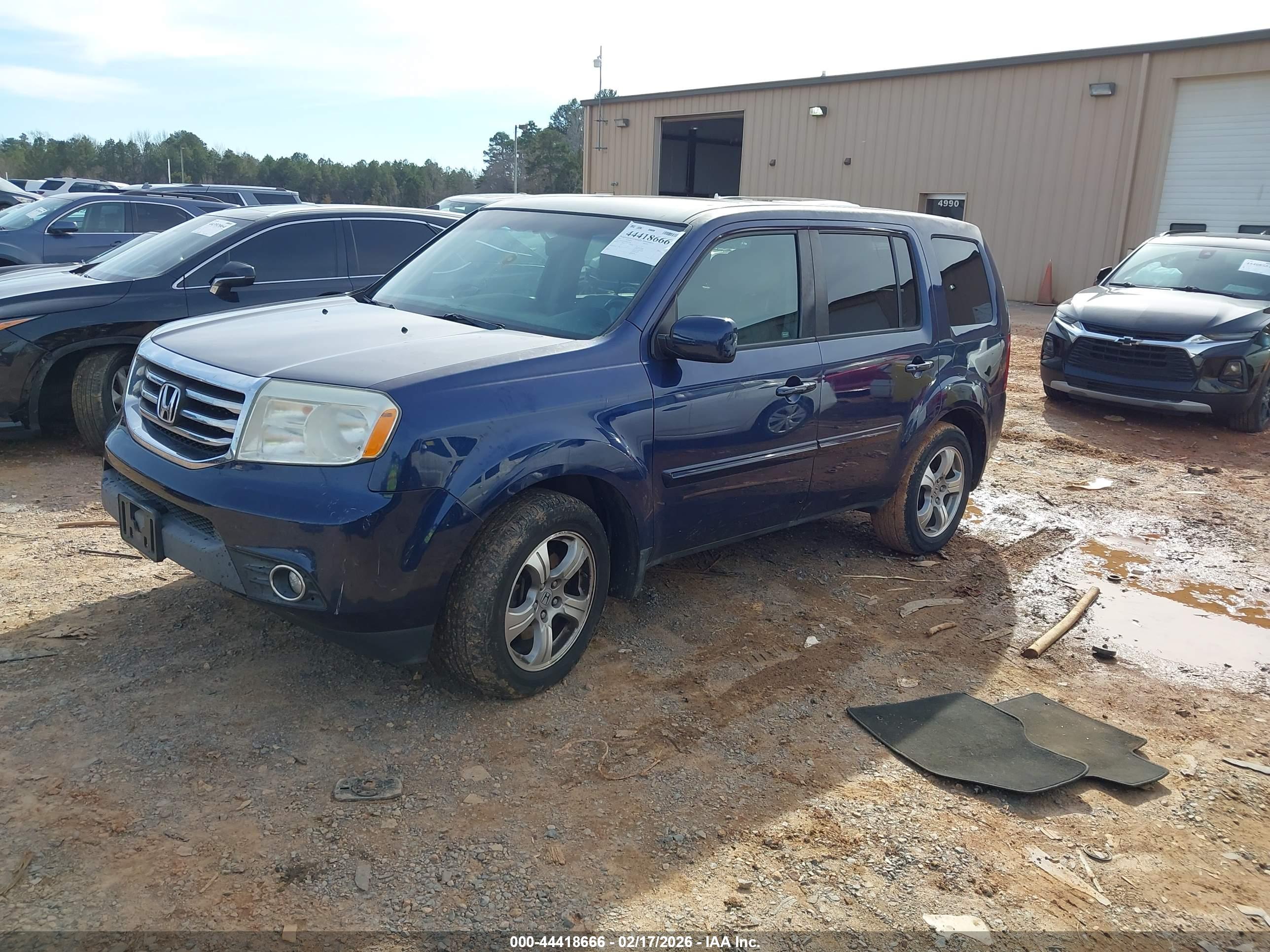 HONDA PILOT image 2