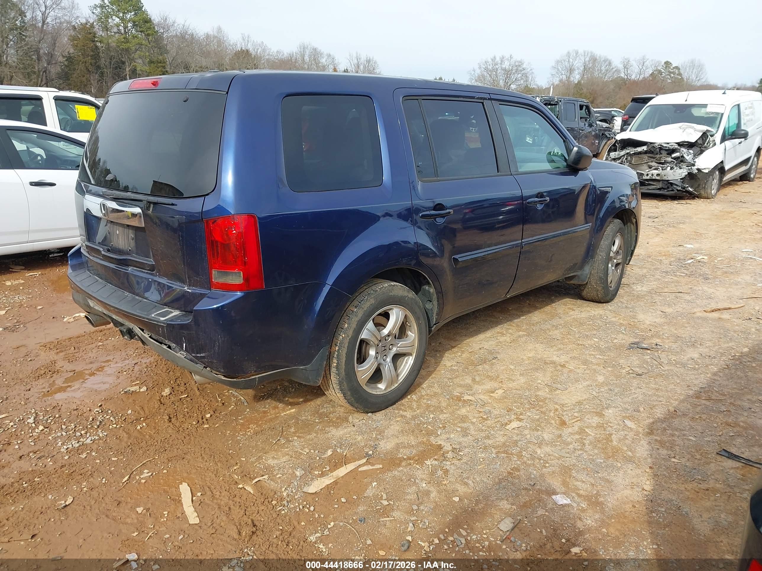 HONDA PILOT image 4