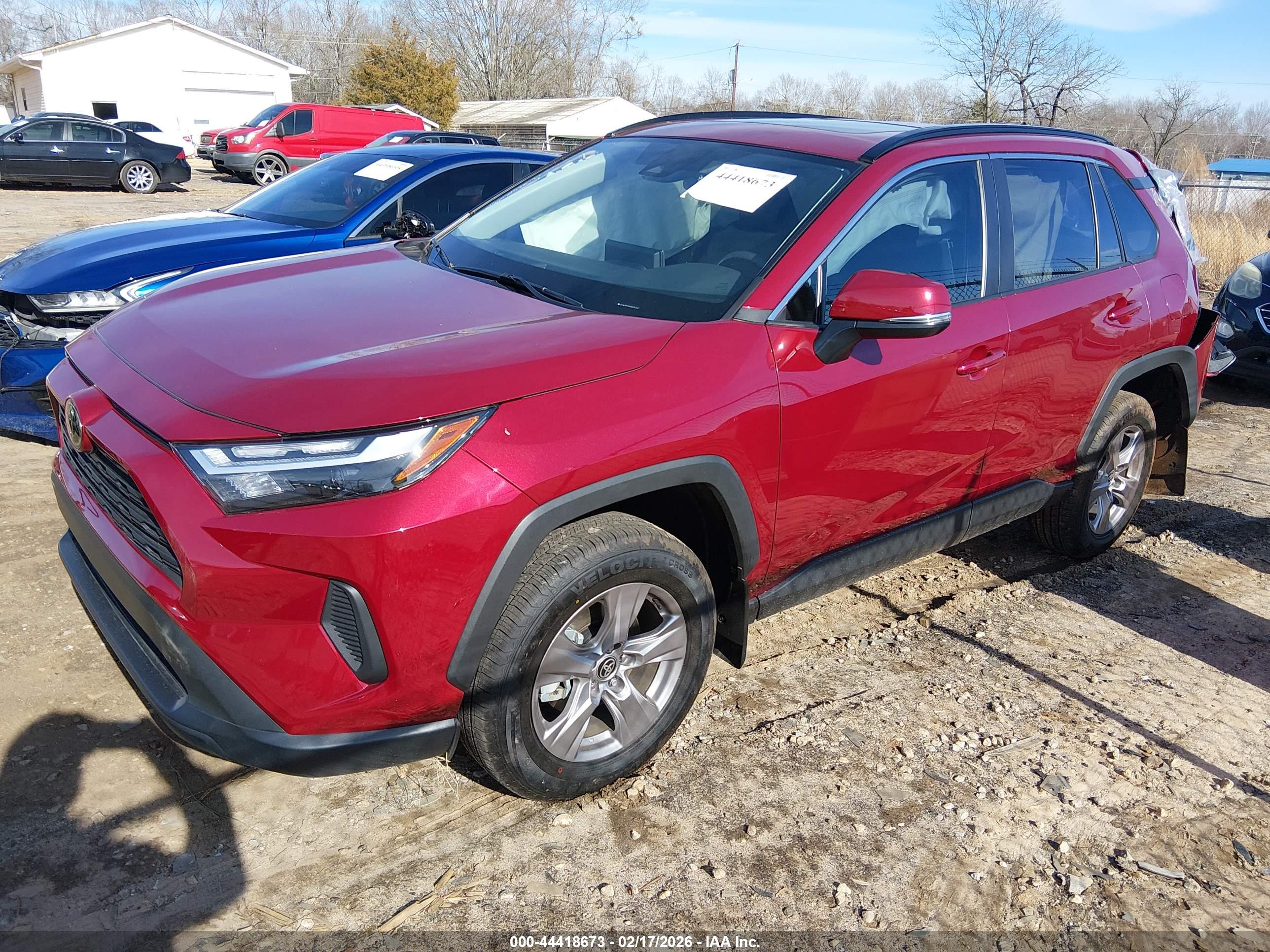 TOYOTA RAV4 image 2