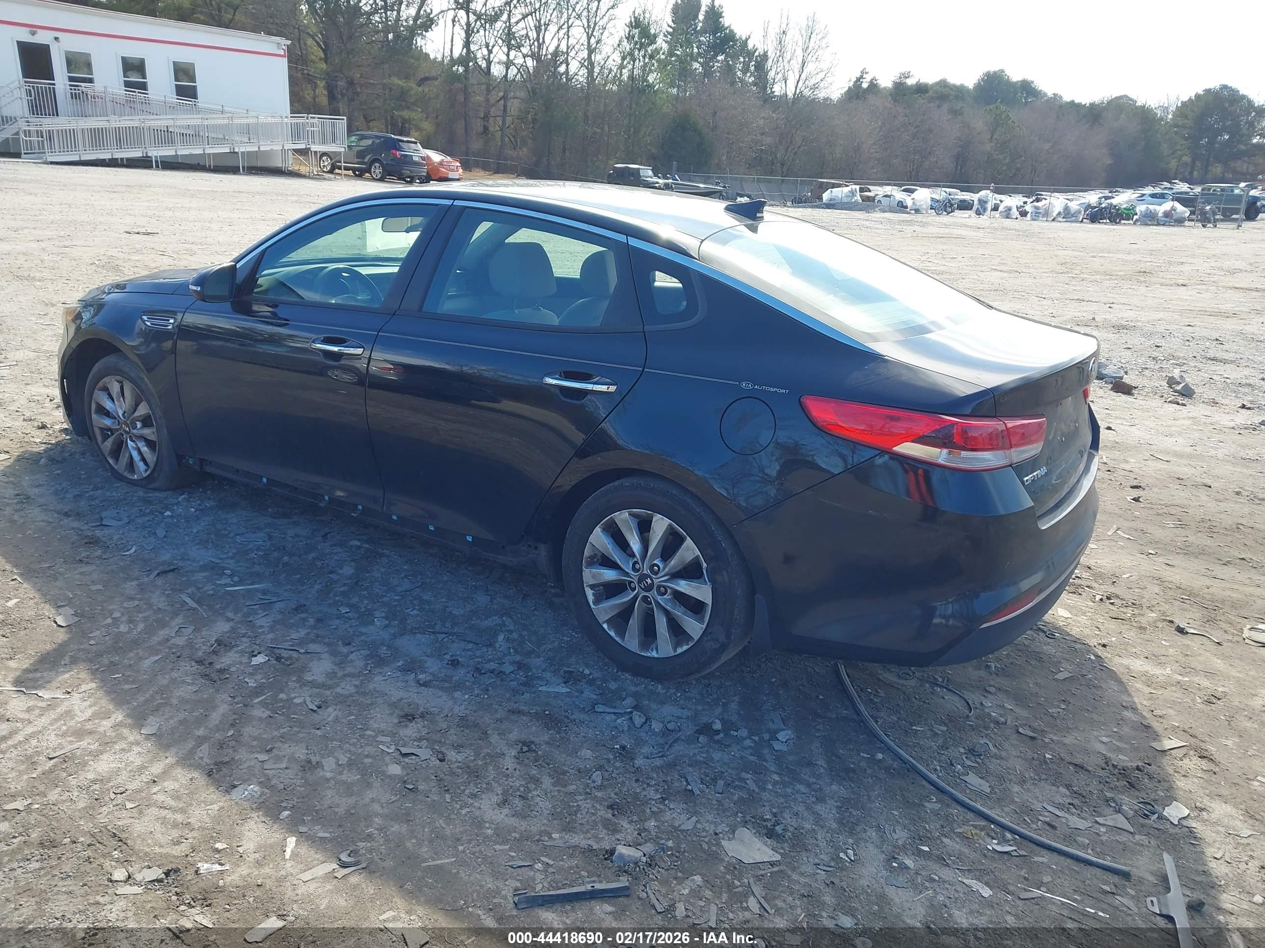 KIA OPTIMA image 3