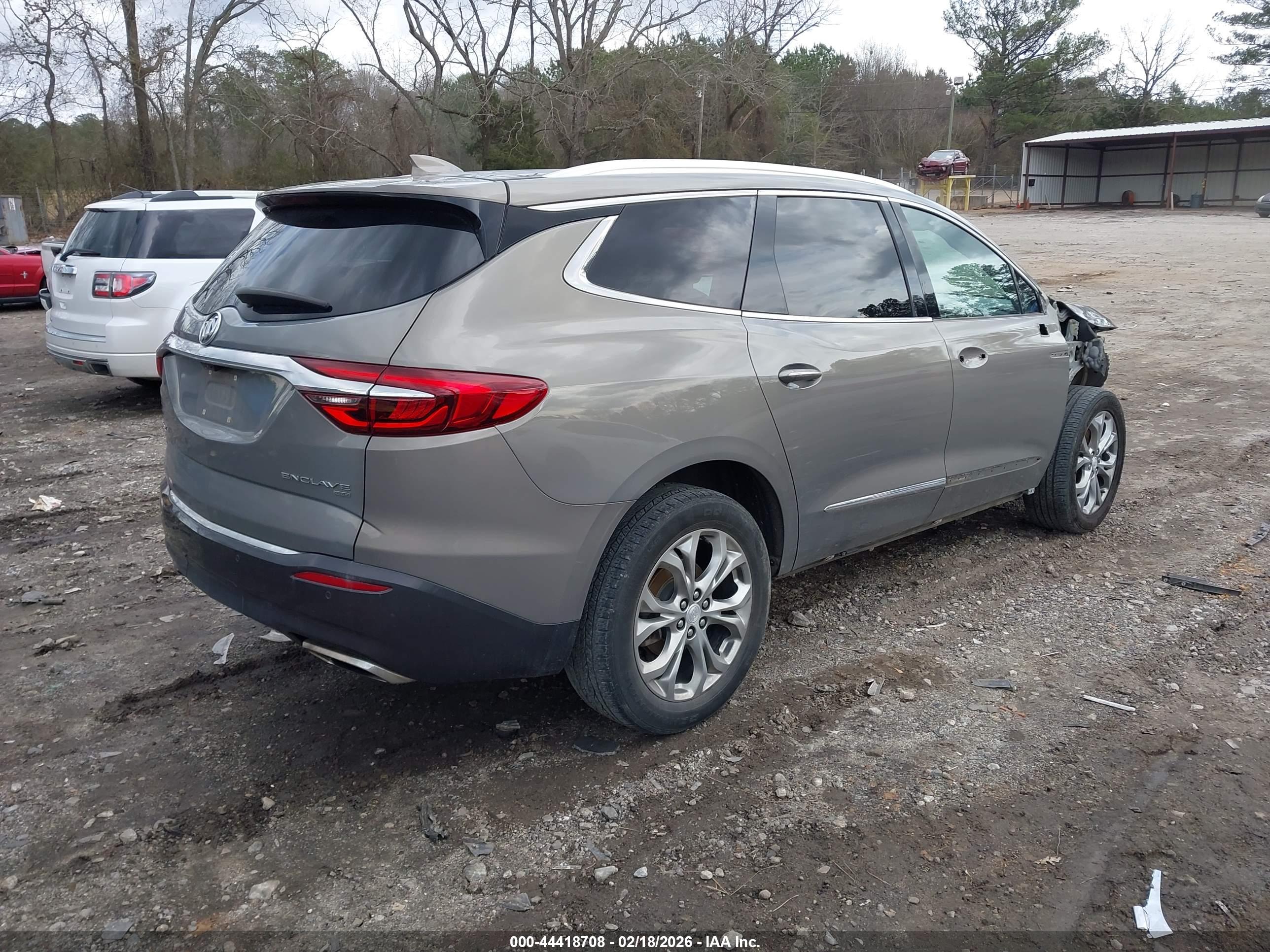 BUICK ENCLAVE image 4