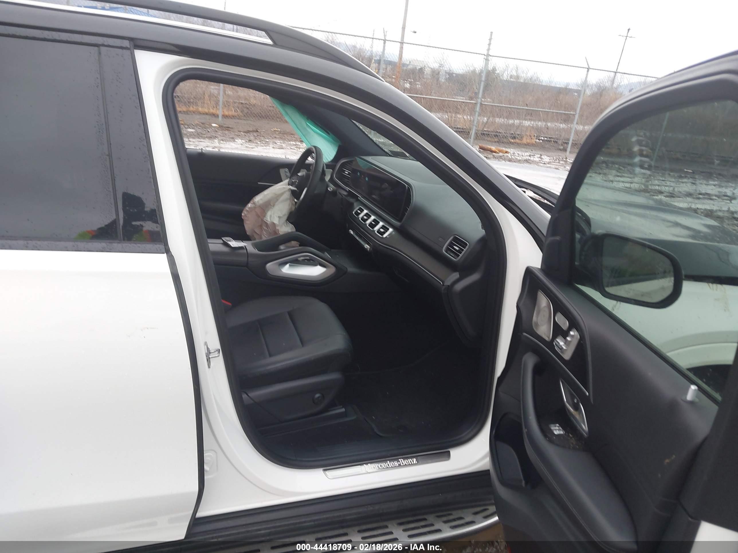 MERCEDES-BENZ GLE image 5