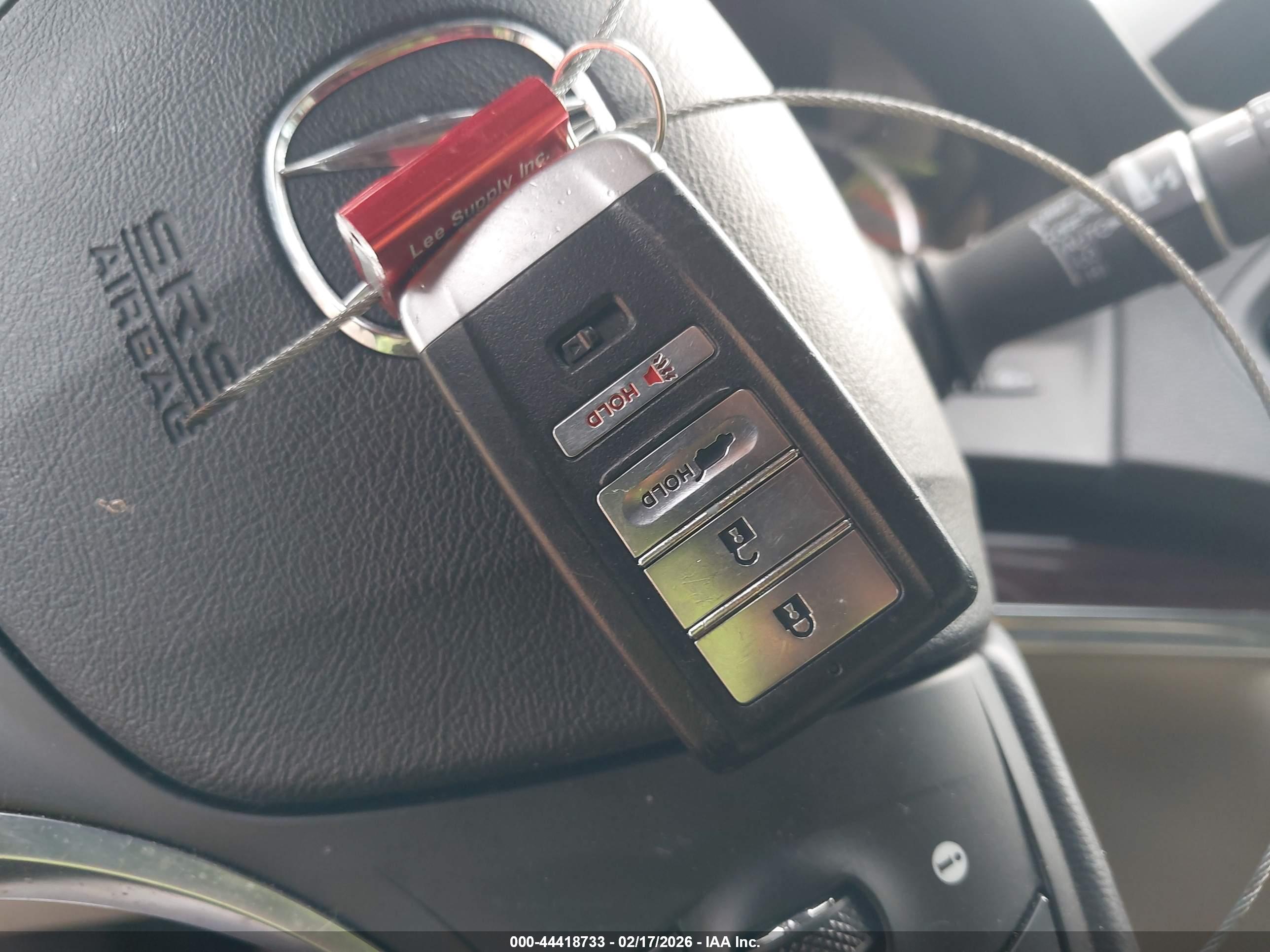 ACURA MDX image 11
