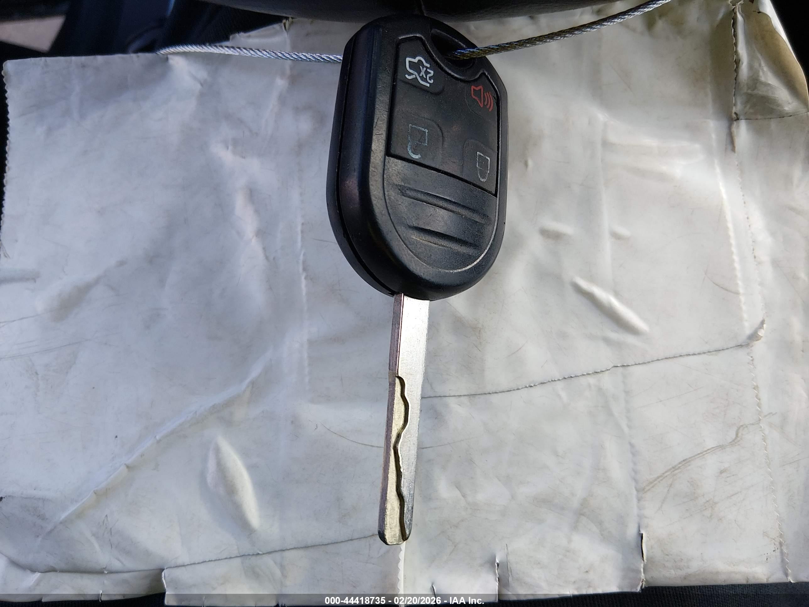 FORD FIESTA image 11