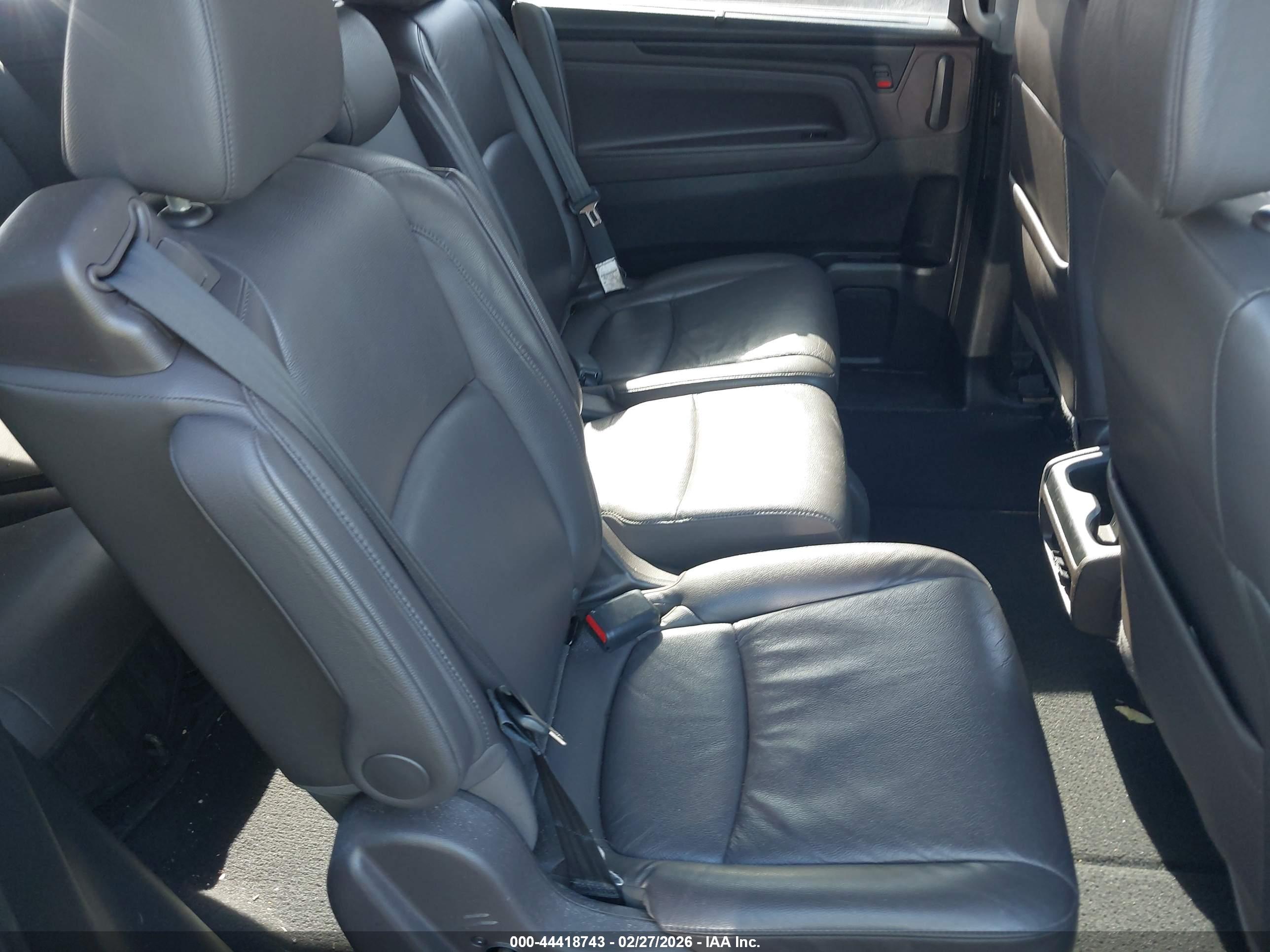 HONDA ODYSSEY image 8