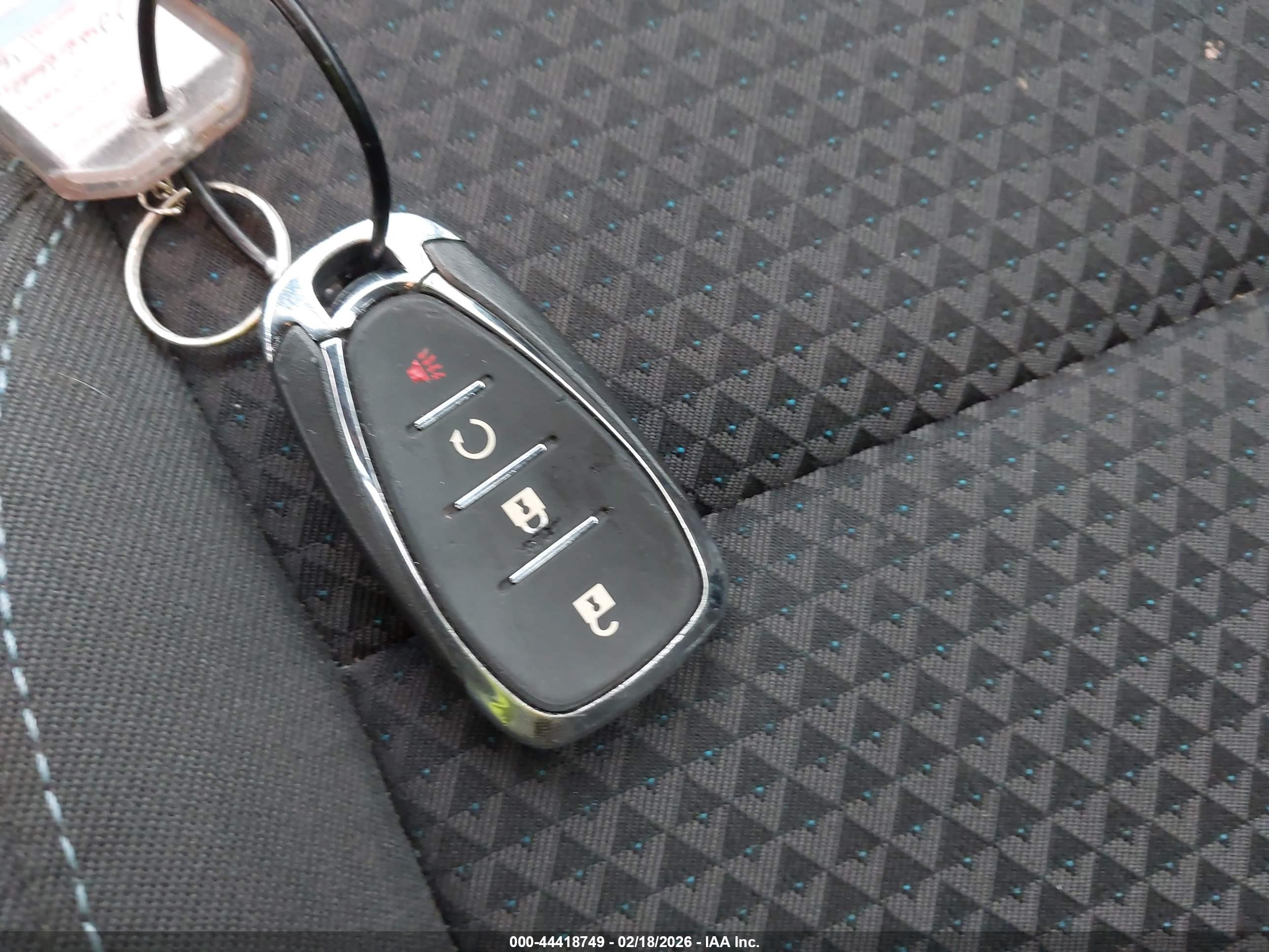 CHEVROLET BOLT image 11