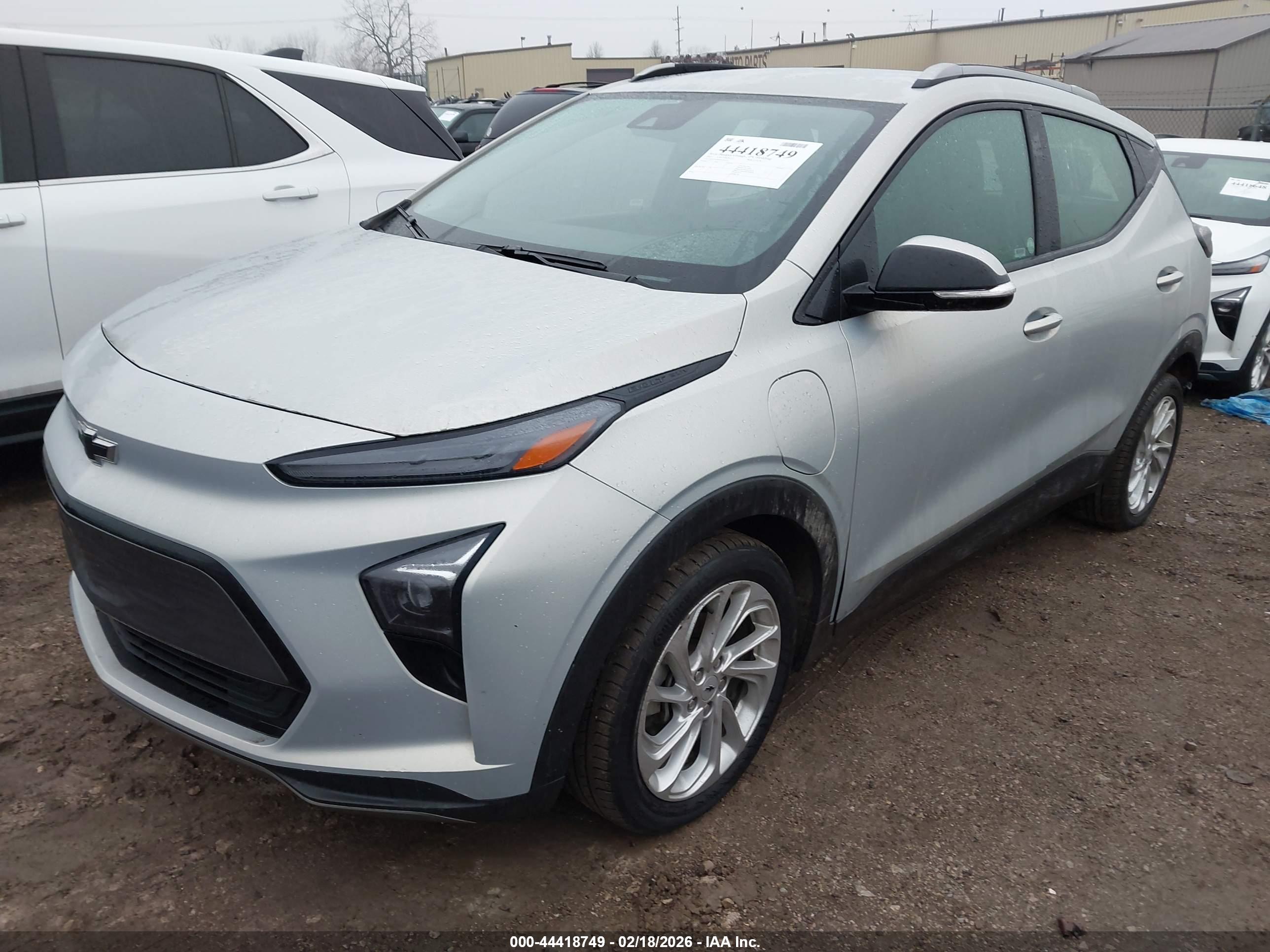 CHEVROLET BOLT image 2