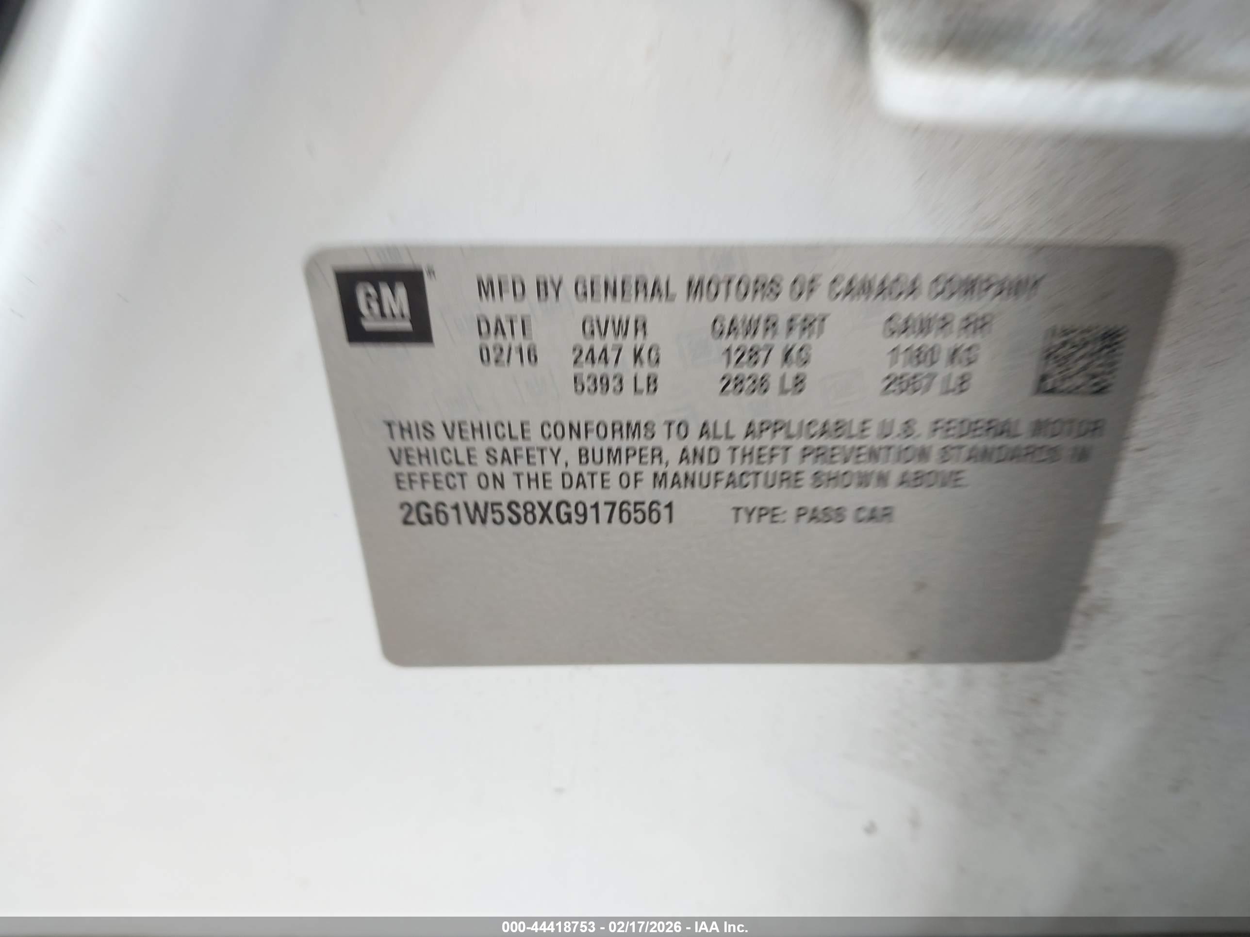 CADILLAC XTS image 9