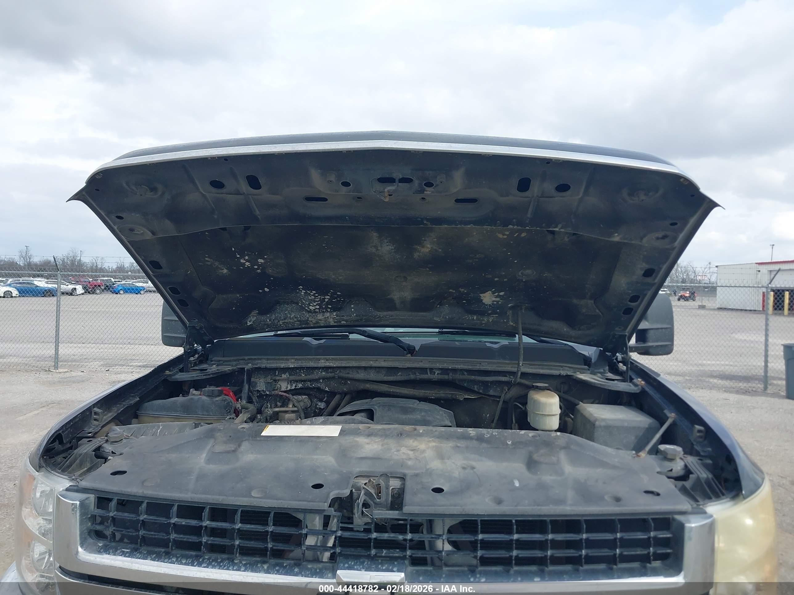 CHEVROLET SILVERADO image 10