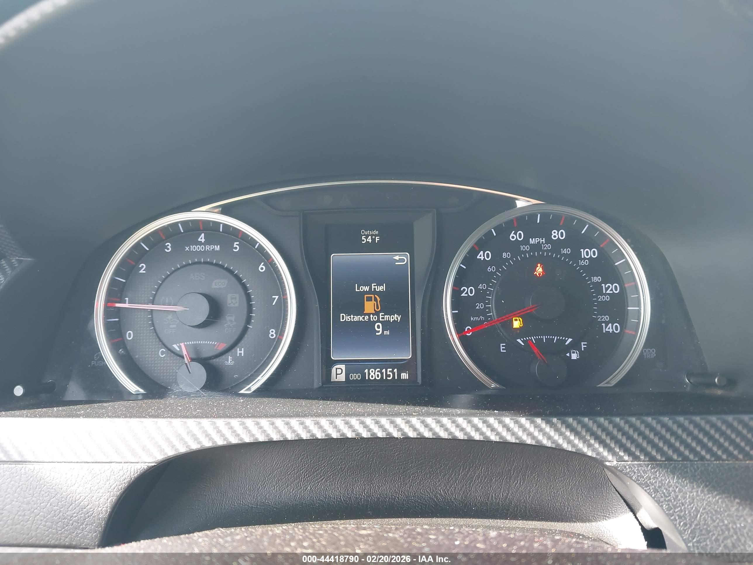 TOYOTA CAMRY image 7