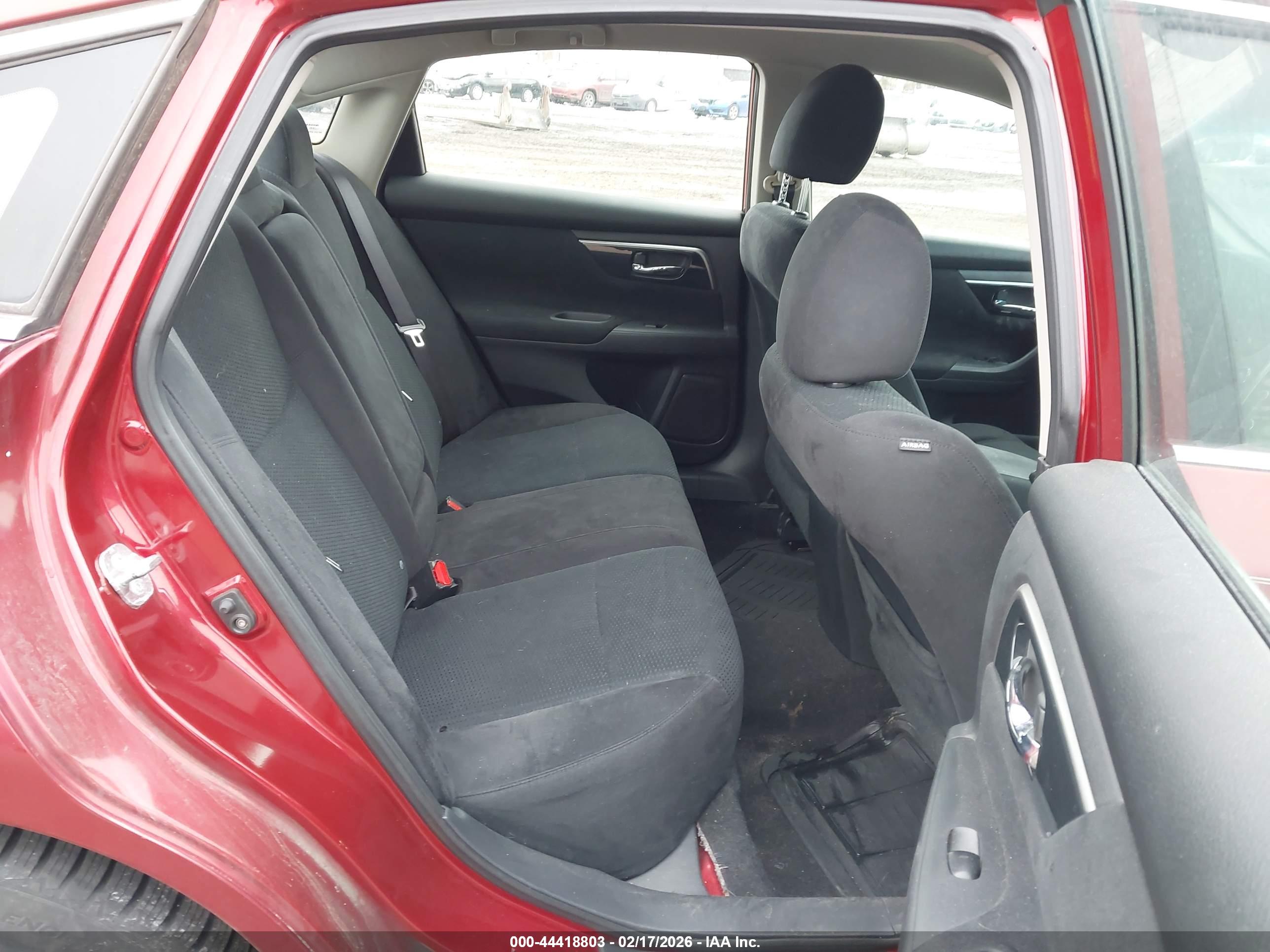 NISSAN ALTIMA image 8