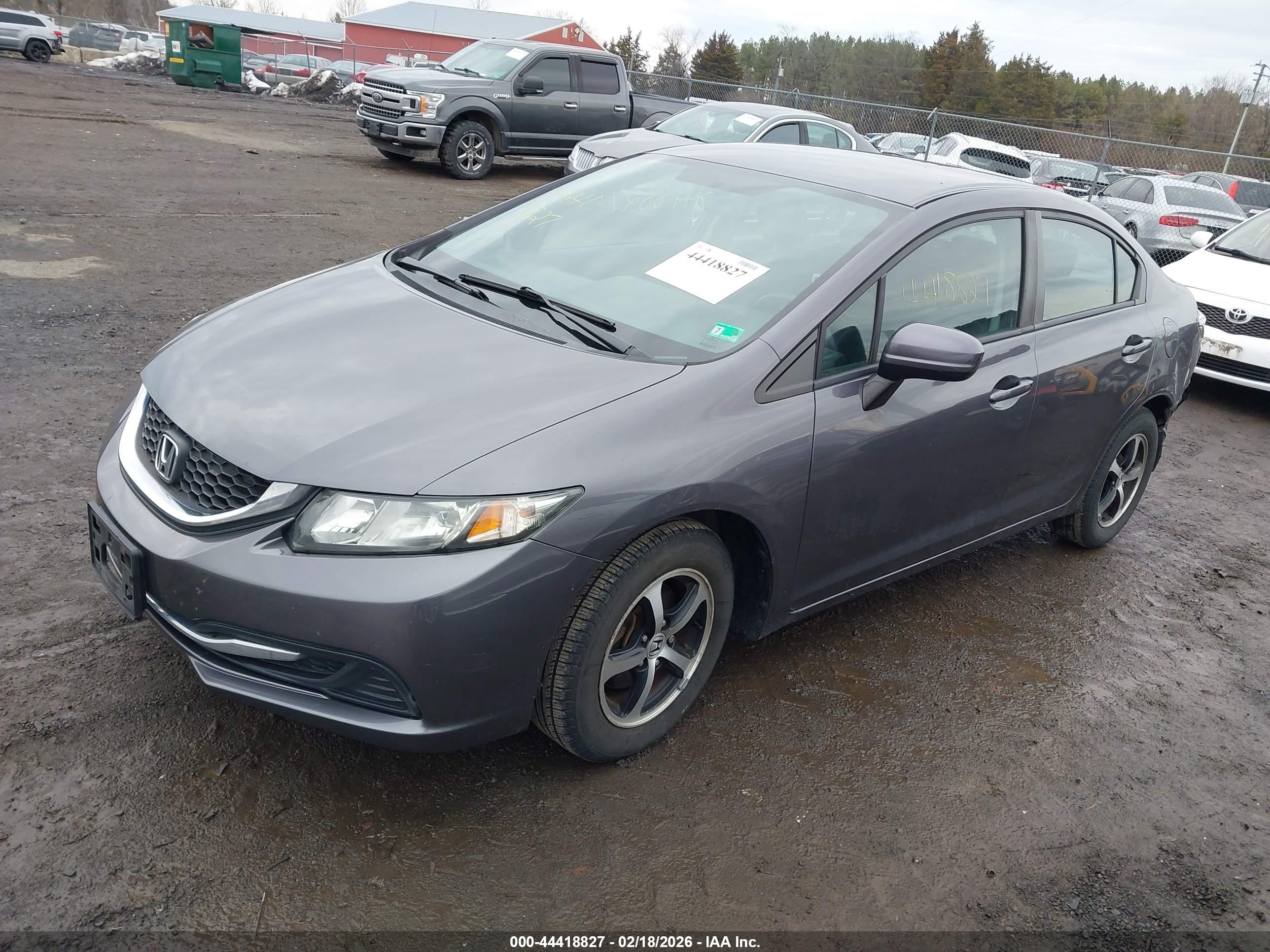 HONDA CIVIC image 2