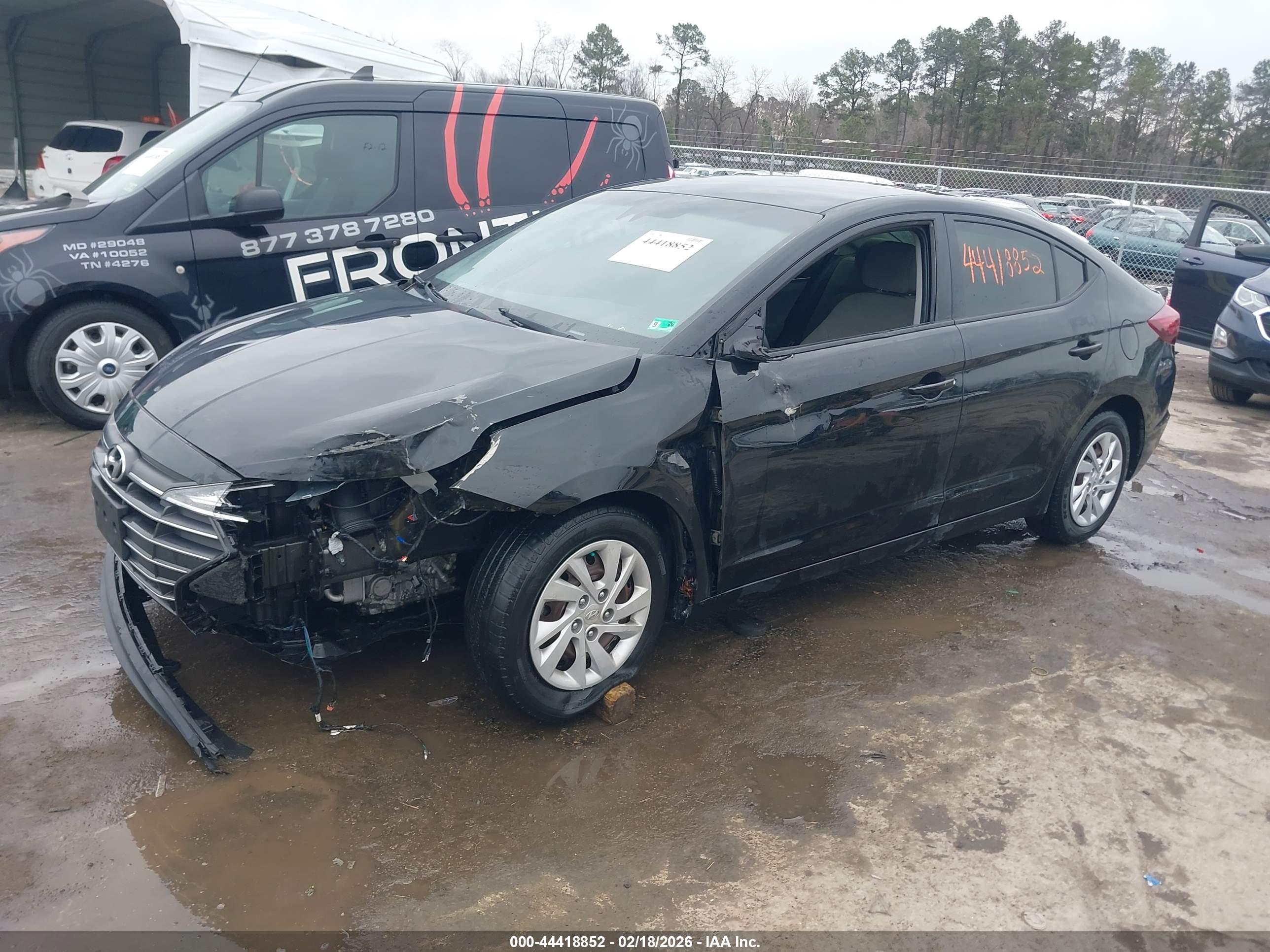 HYUNDAI ELANTRA image 2