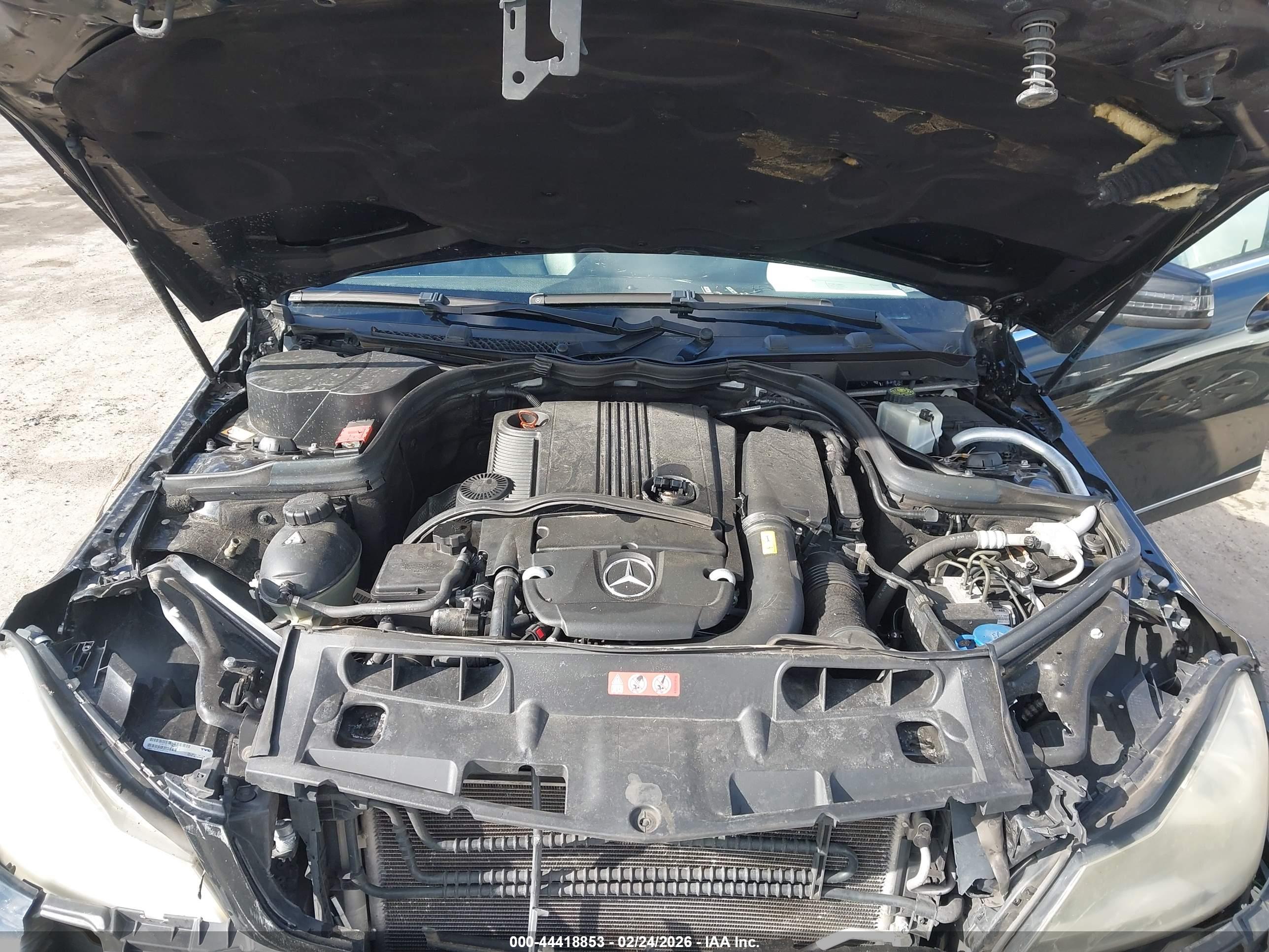 MERCEDES-BENZ C image 10