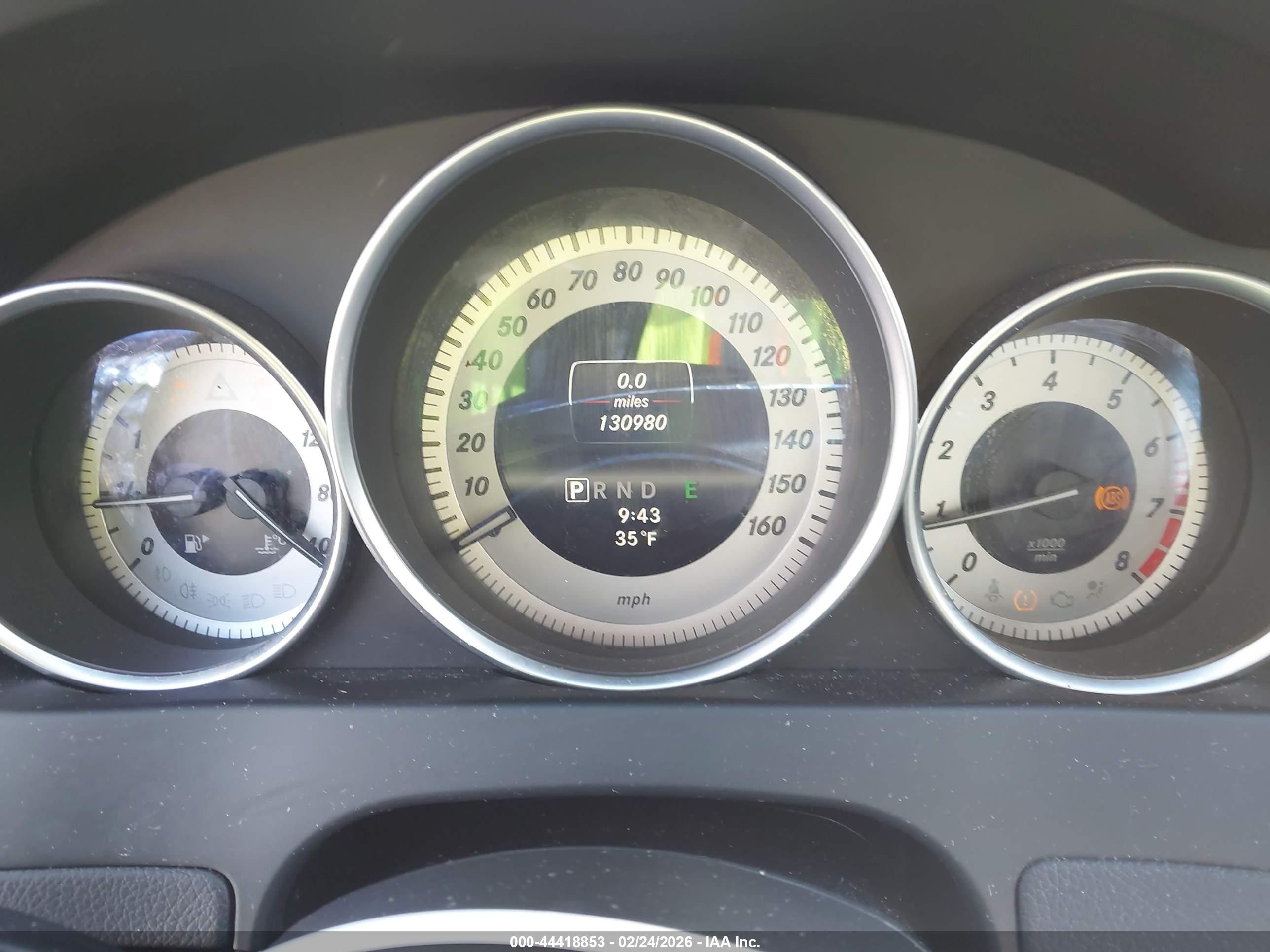 MERCEDES-BENZ C image 7