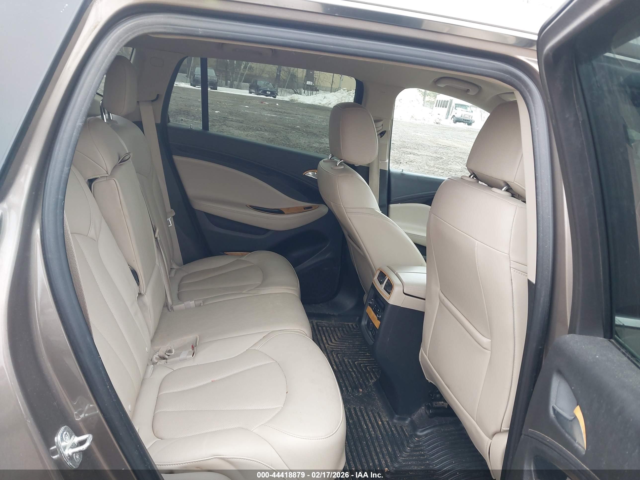 BUICK ENVISION image 8