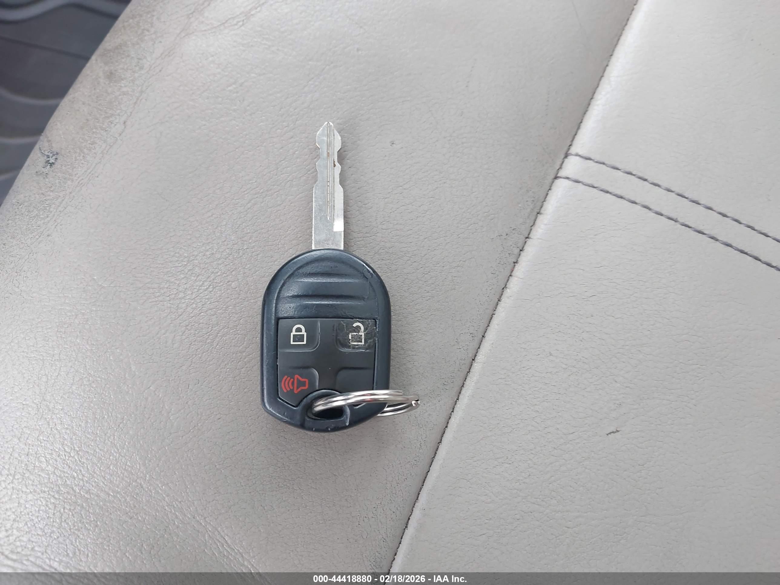 FORD EDGE image 11