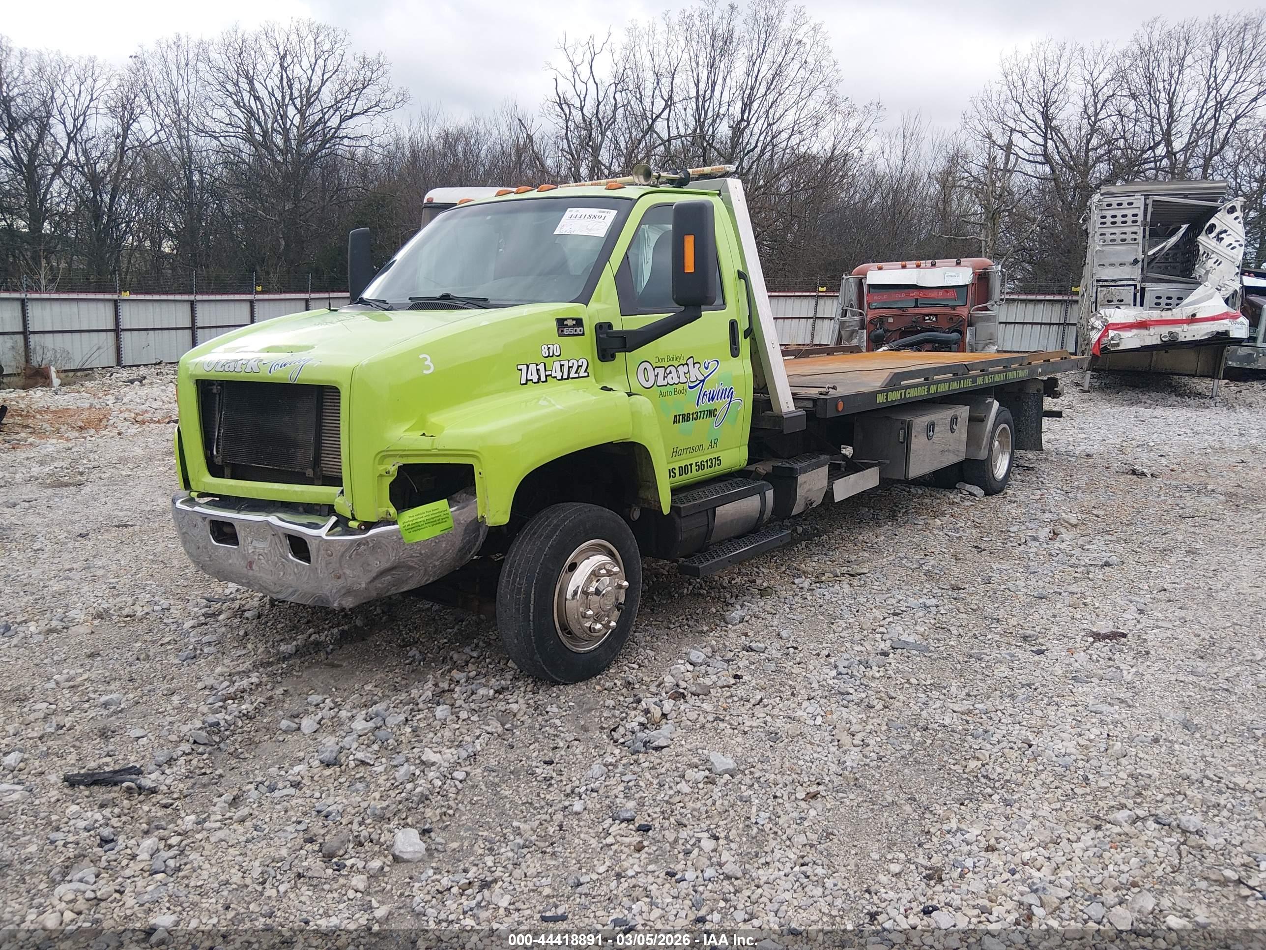 CHEVROLET CC6500 image 2