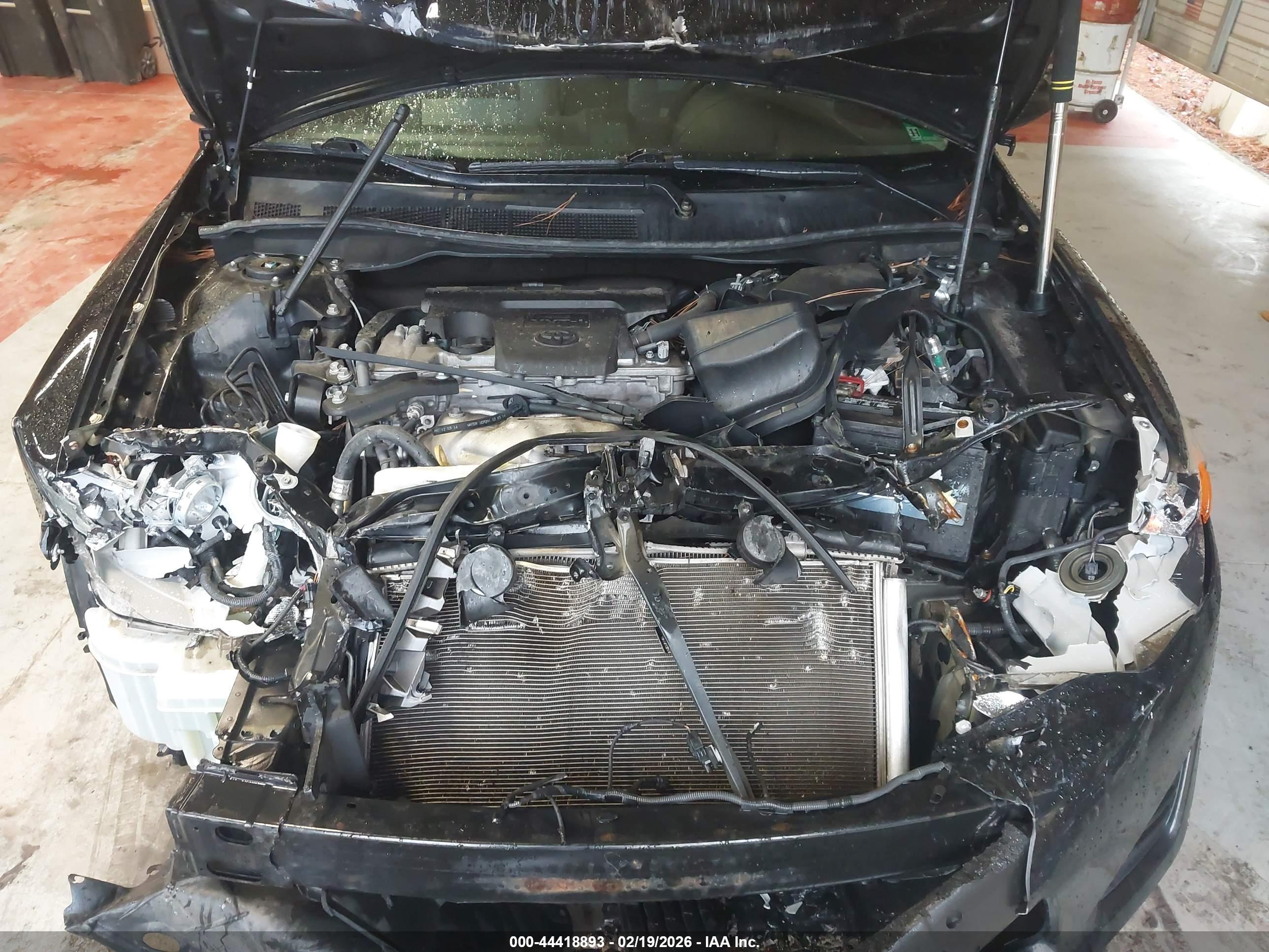 TOYOTA CAMRY image 10
