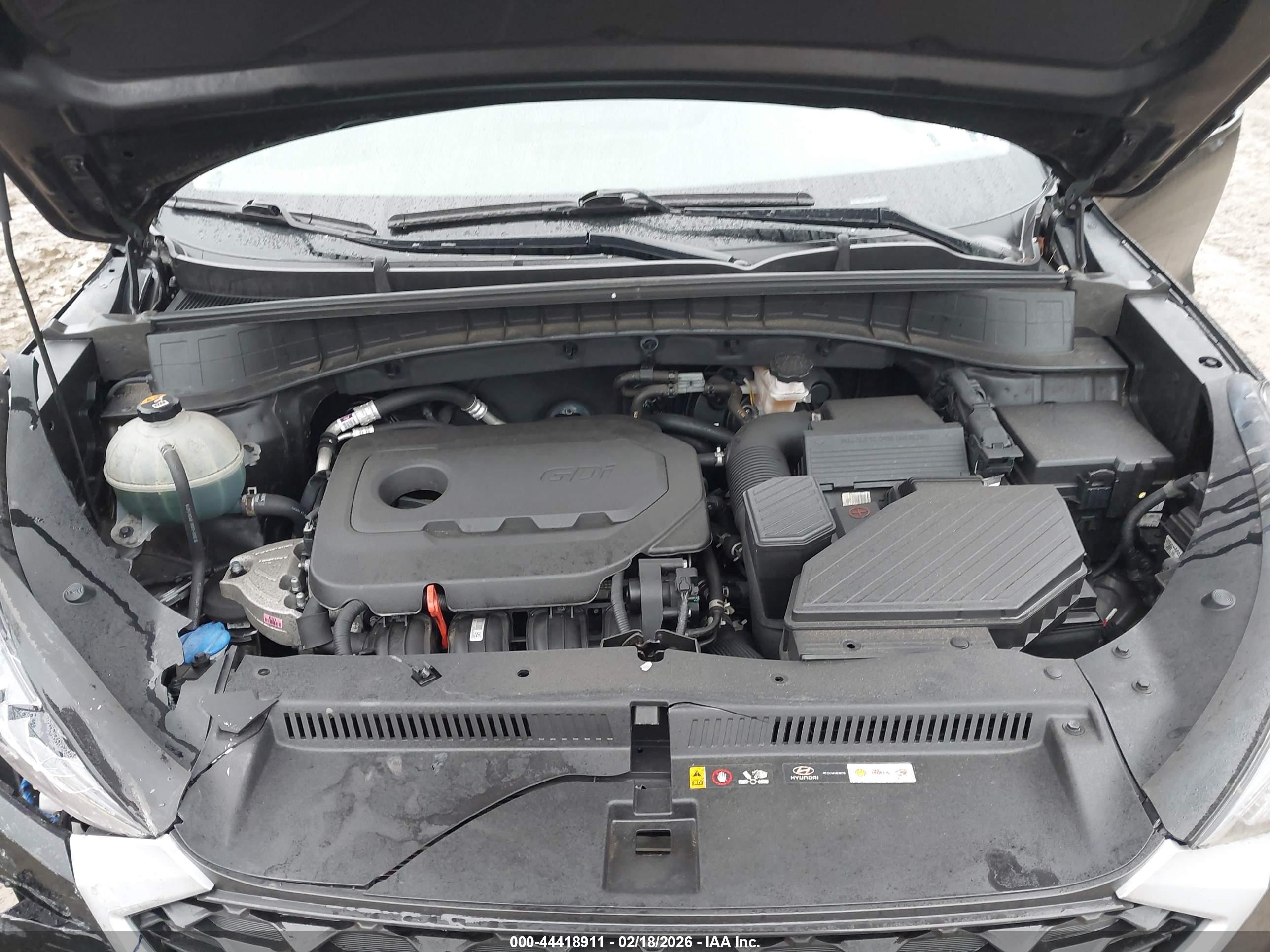 HYUNDAI TUCSON image 10