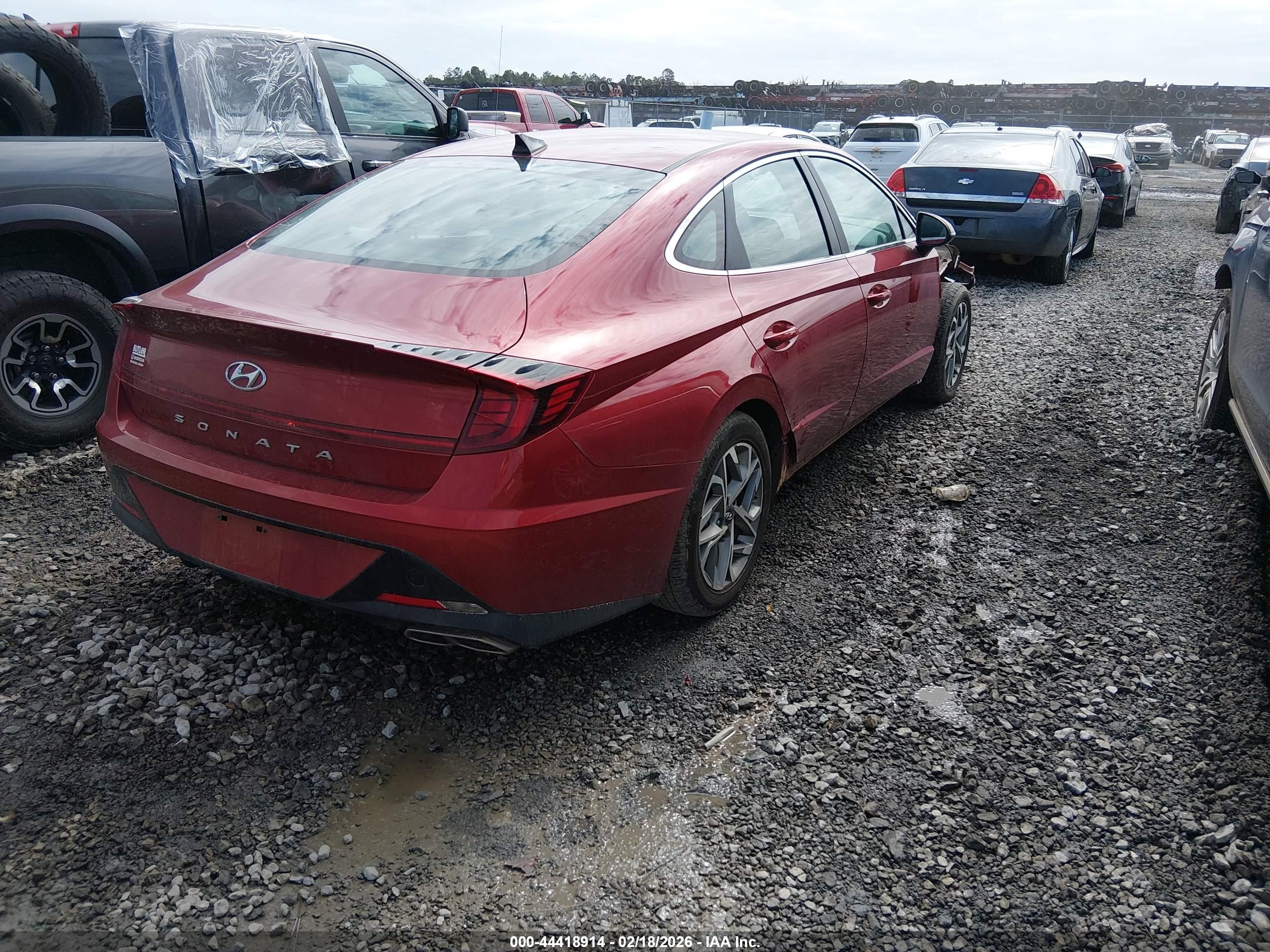 HYUNDAI SONATA image 4
