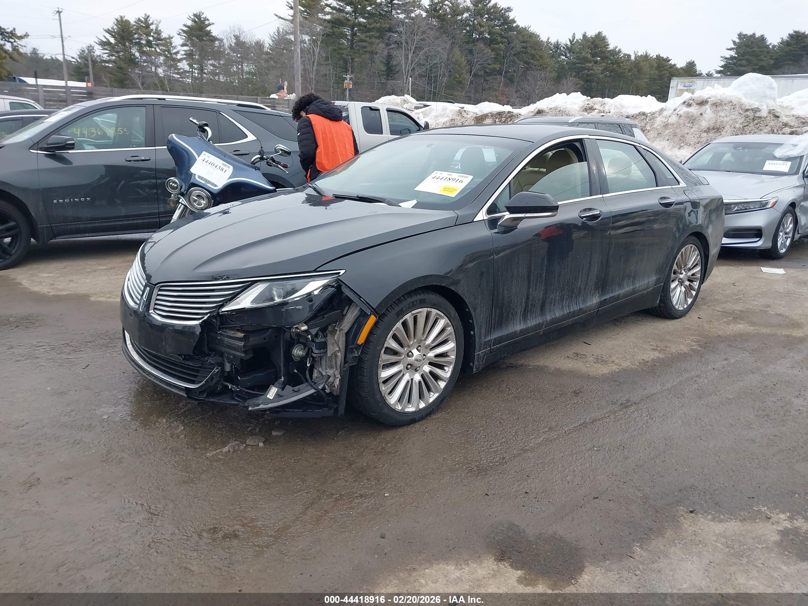 LINCOLN MKZ image 2