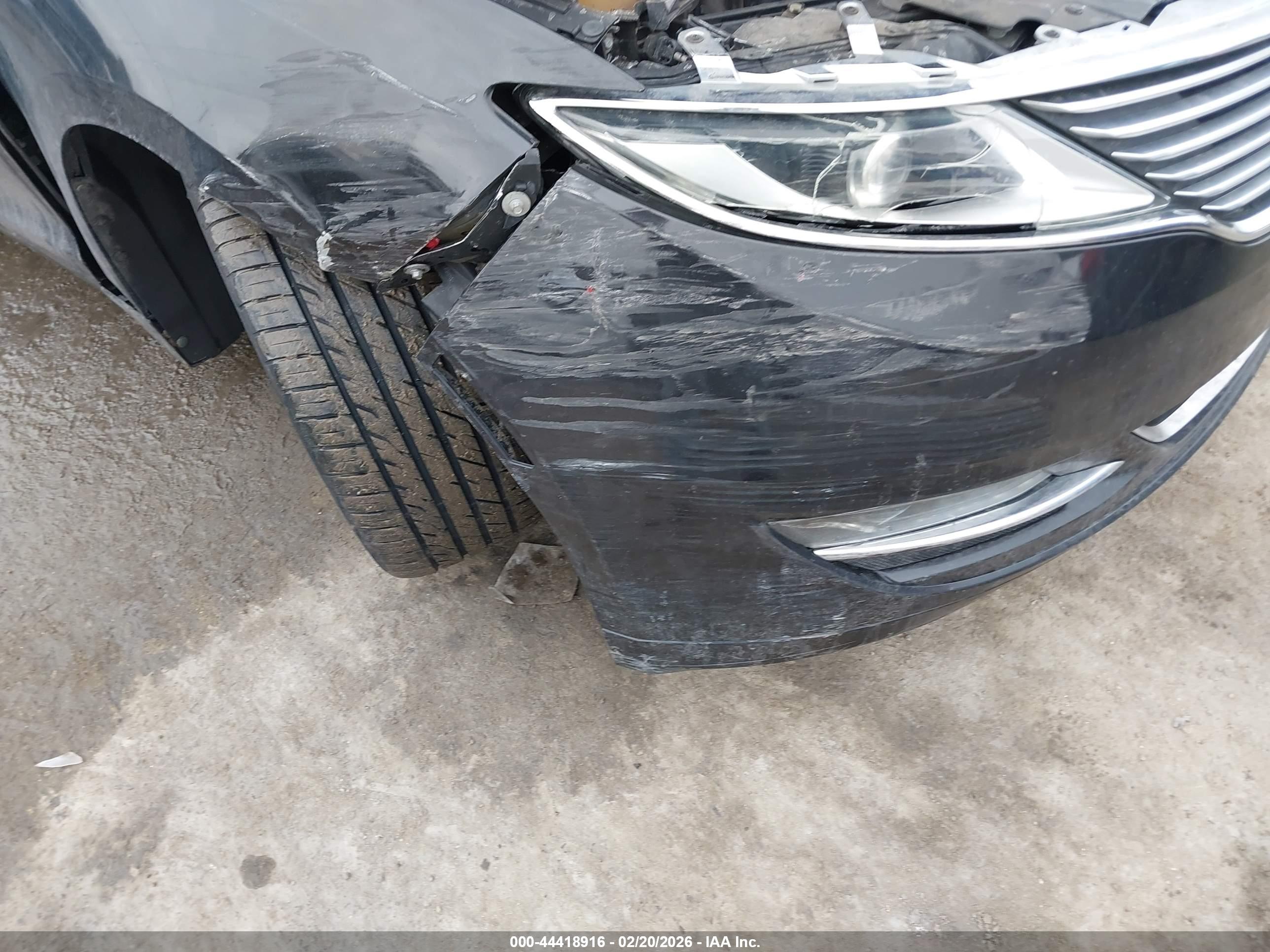 LINCOLN MKZ image 6