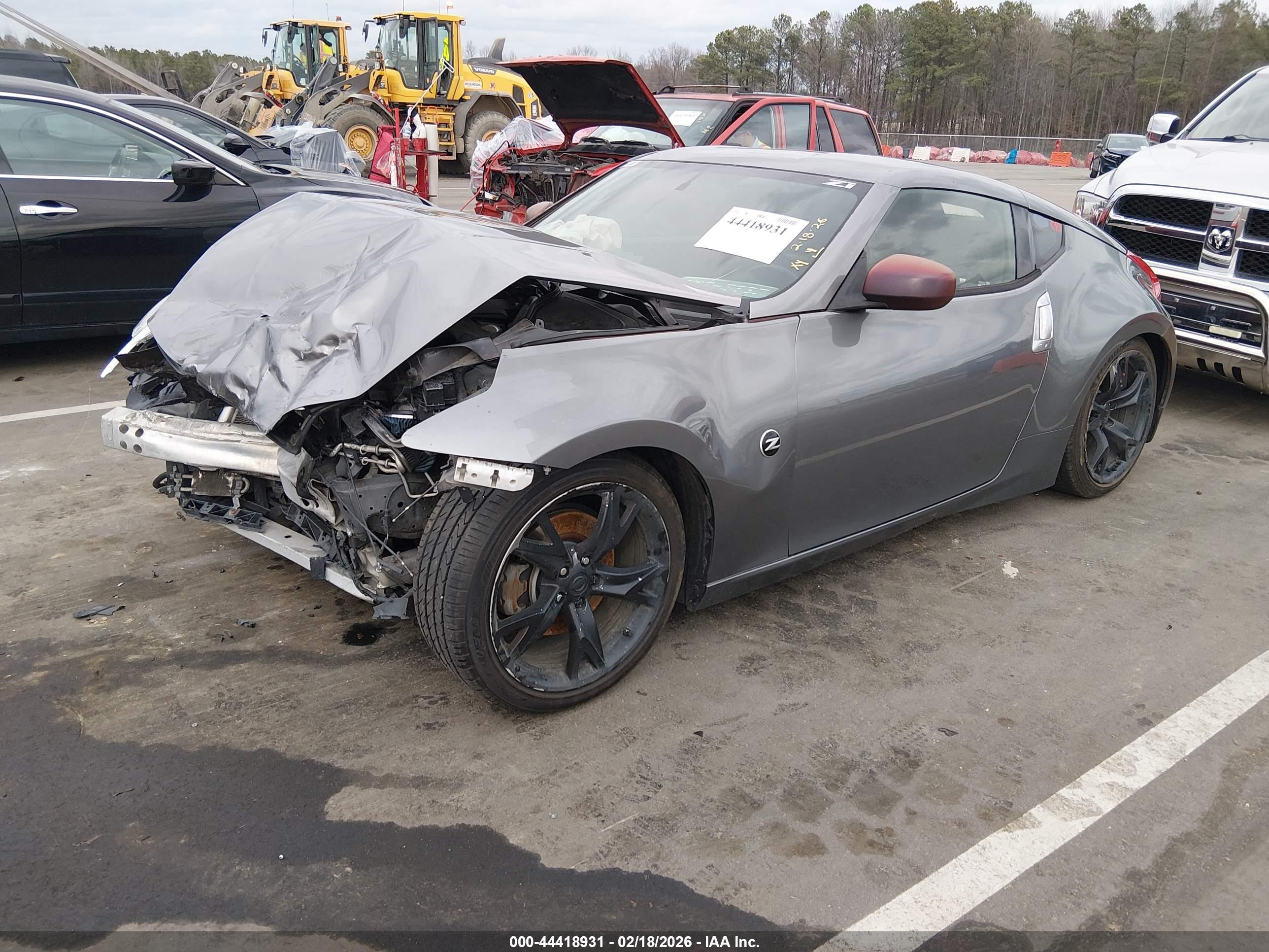 NISSAN 370Z image 2