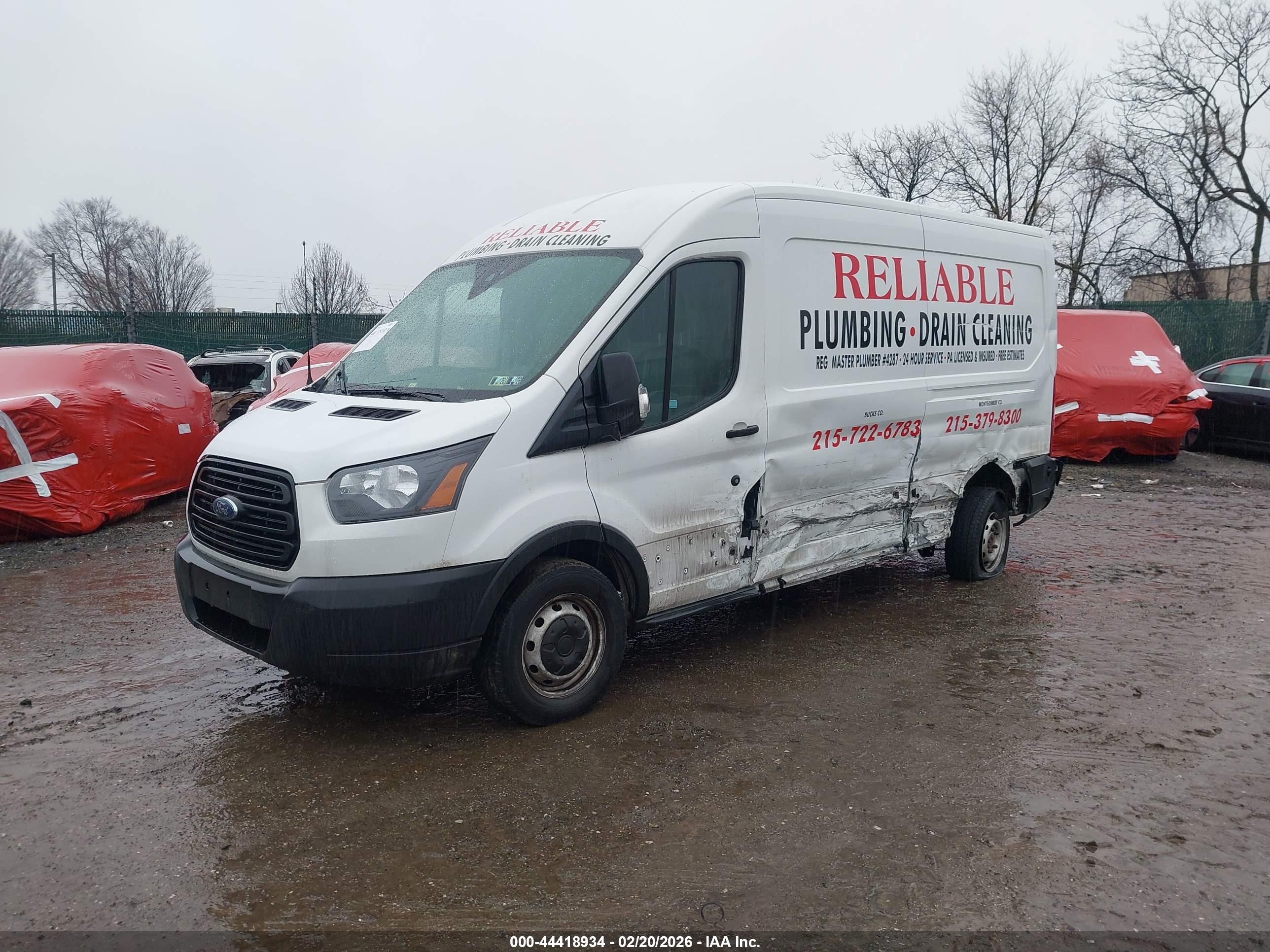 FORD TRANSIT-250 image 2