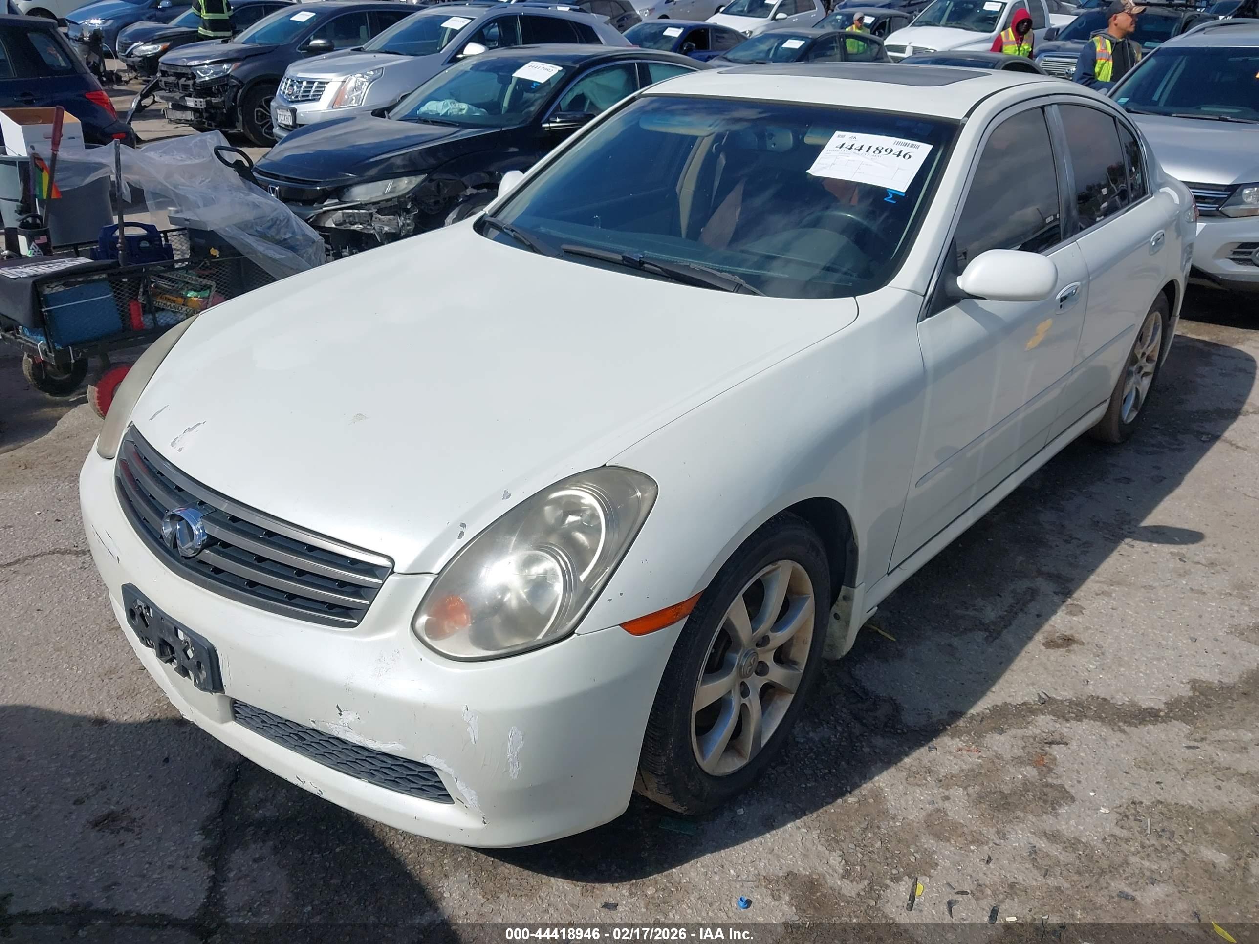 INFINITI G35 image 2
