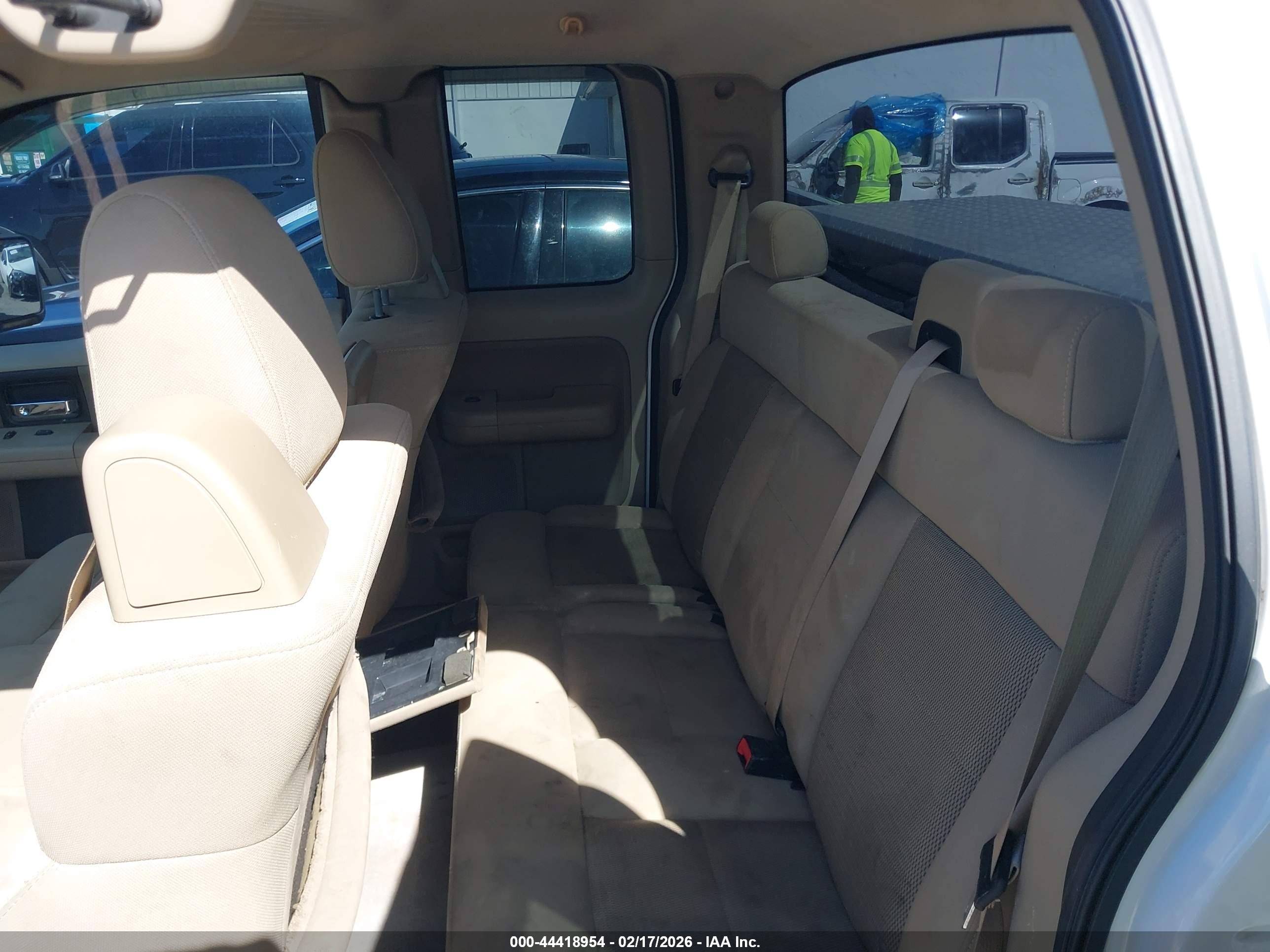FORD F-150 image 8