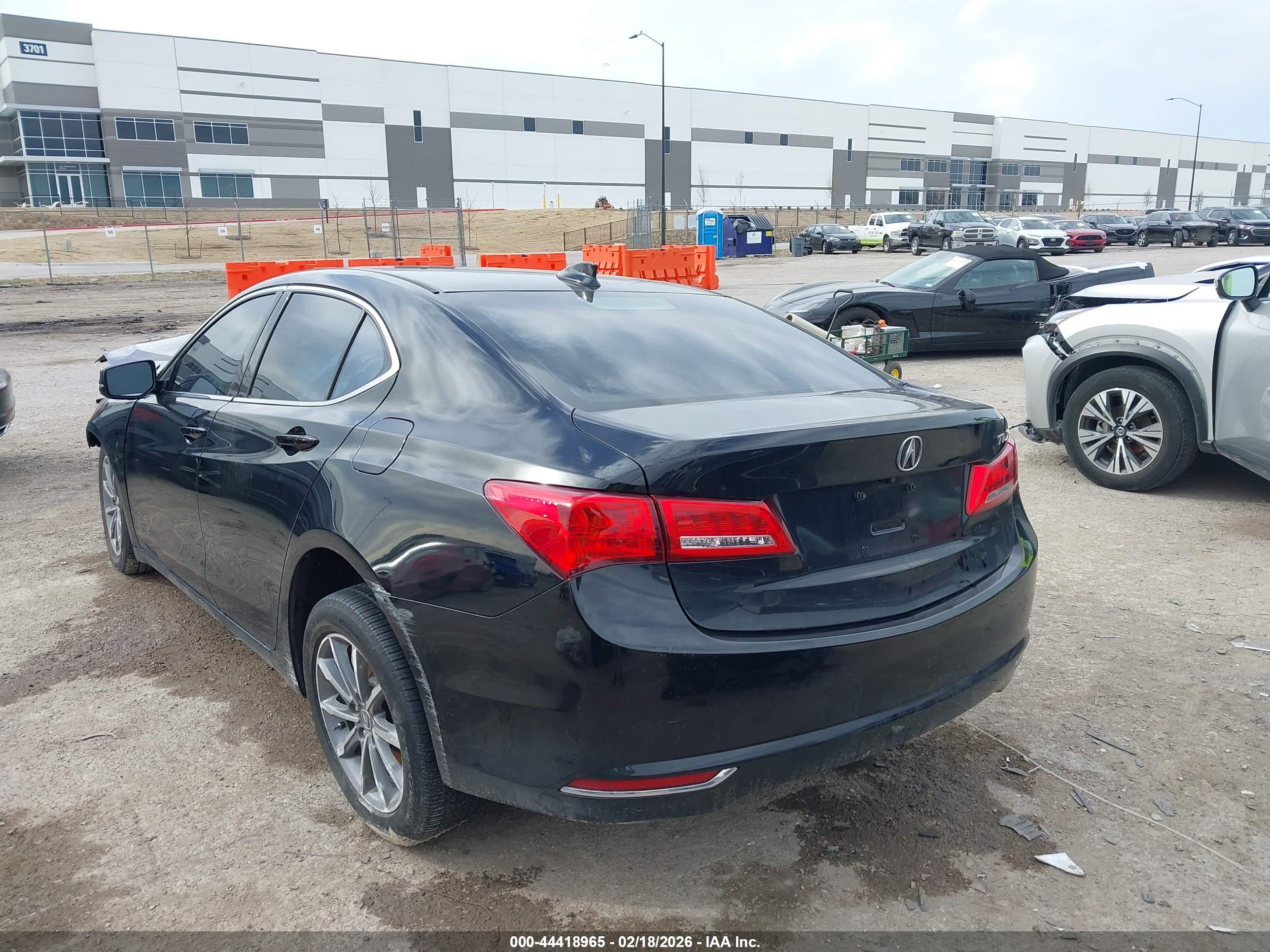 ACURA TLX image 3