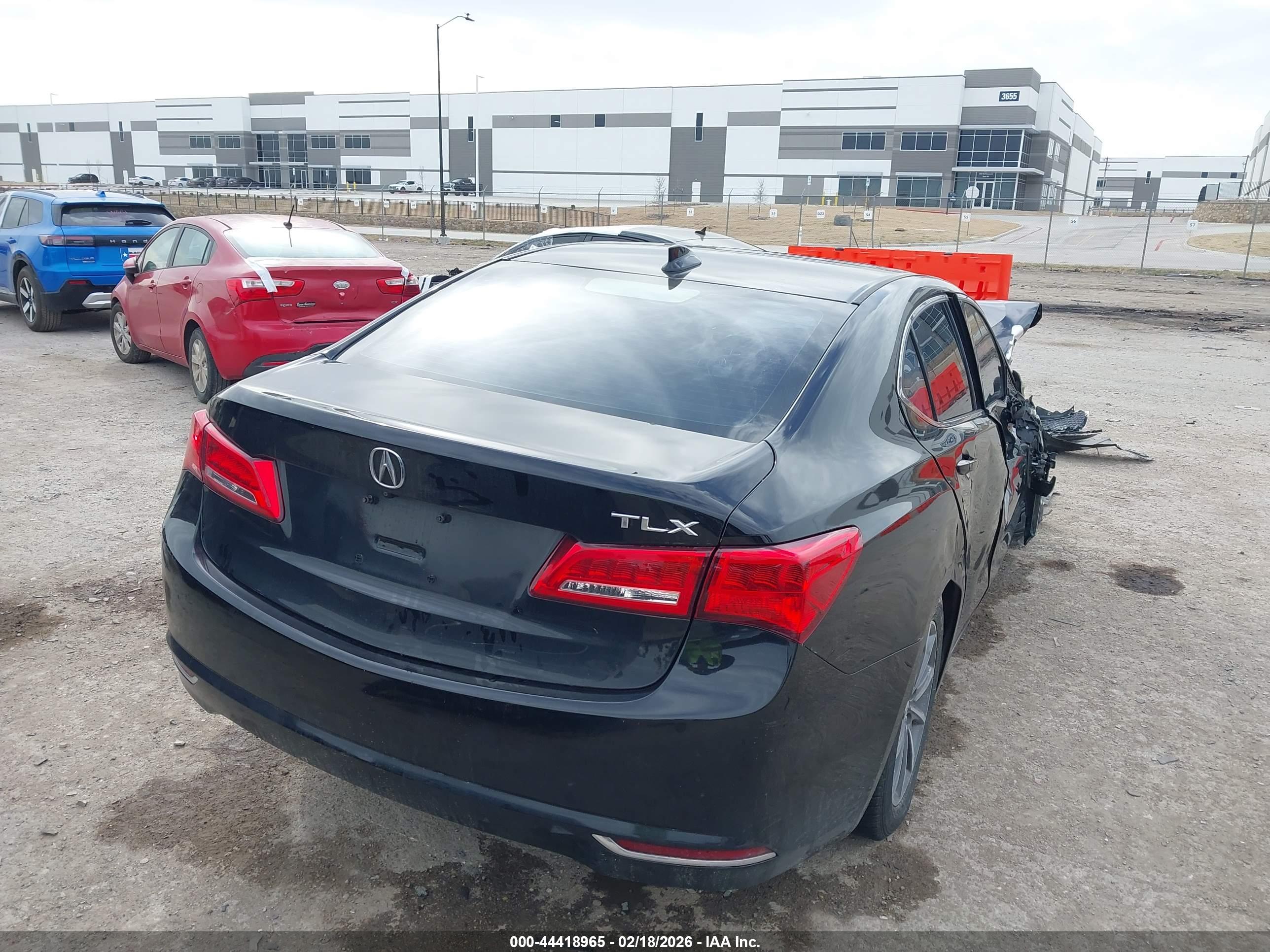 ACURA TLX image 4