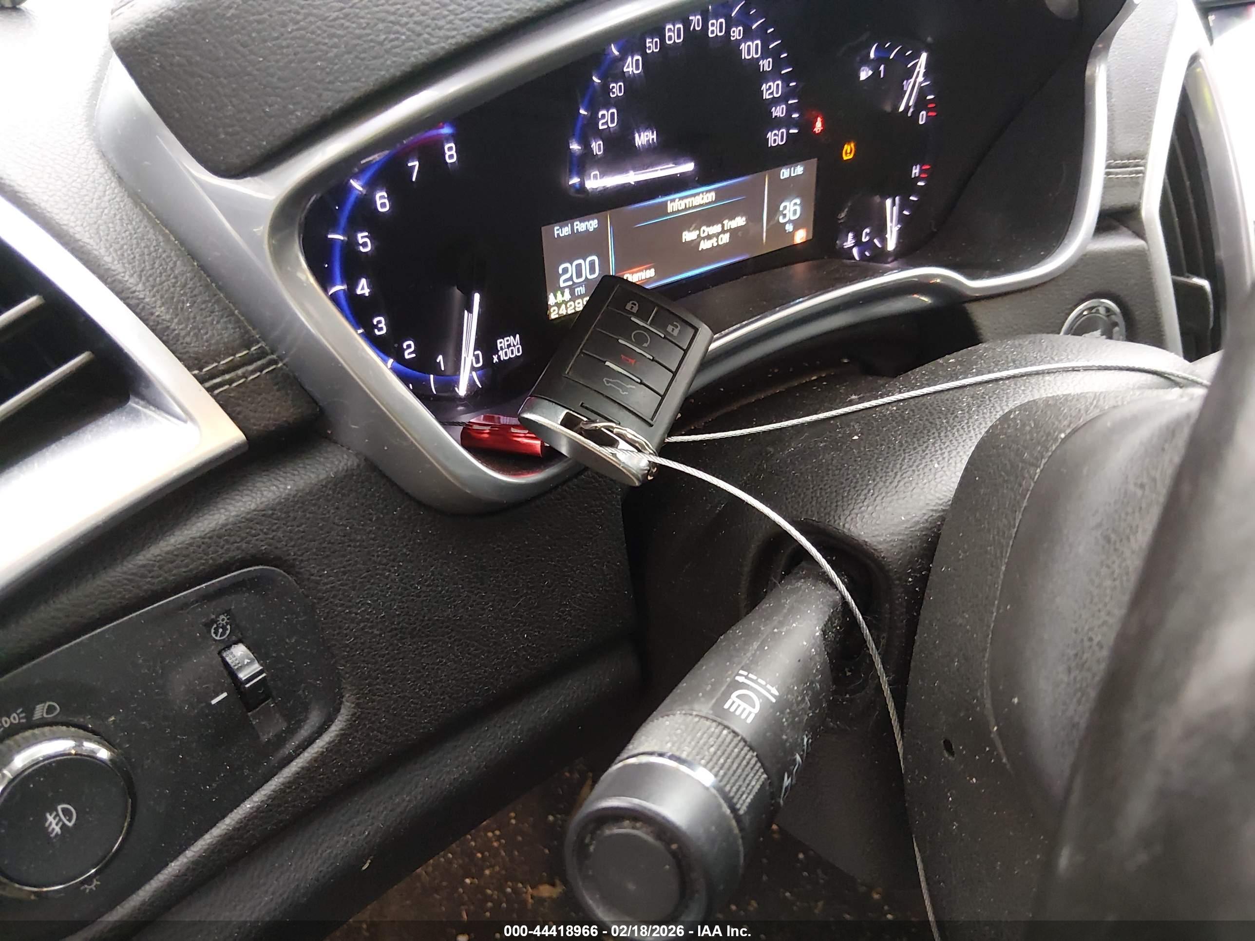 CADILLAC SRX image 11