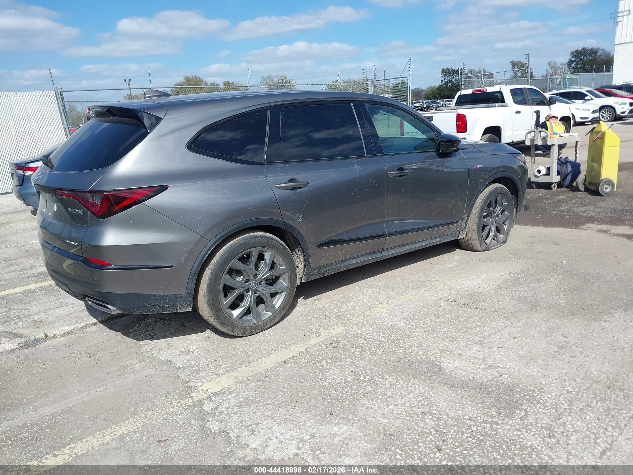ACURA MDX image 4