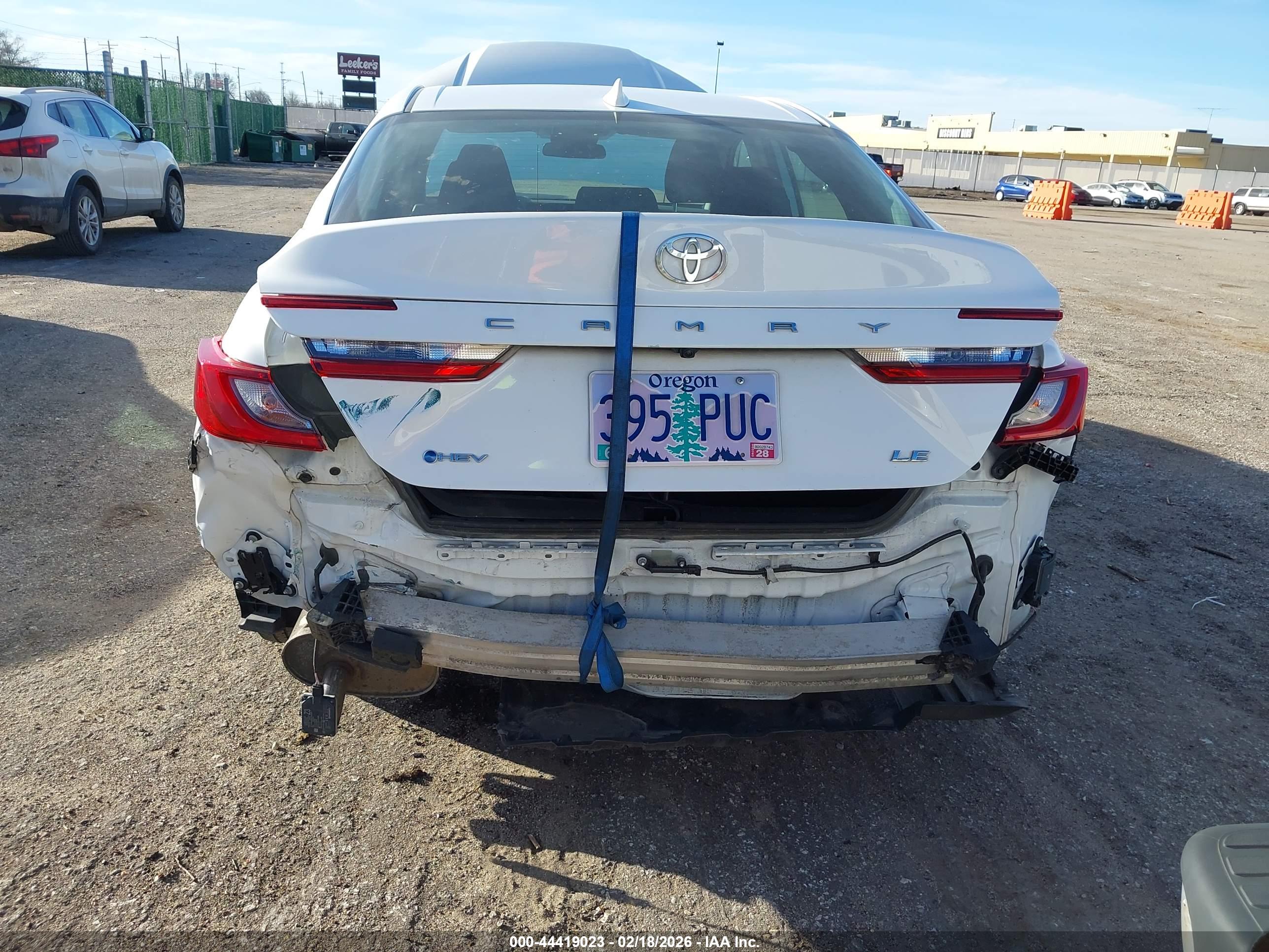 TOYOTA CAMRY image 6