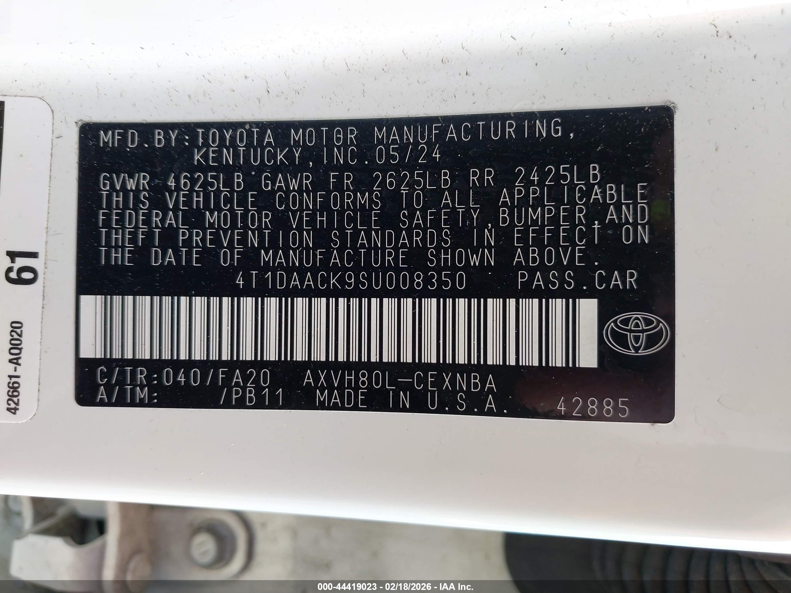 TOYOTA CAMRY image 9
