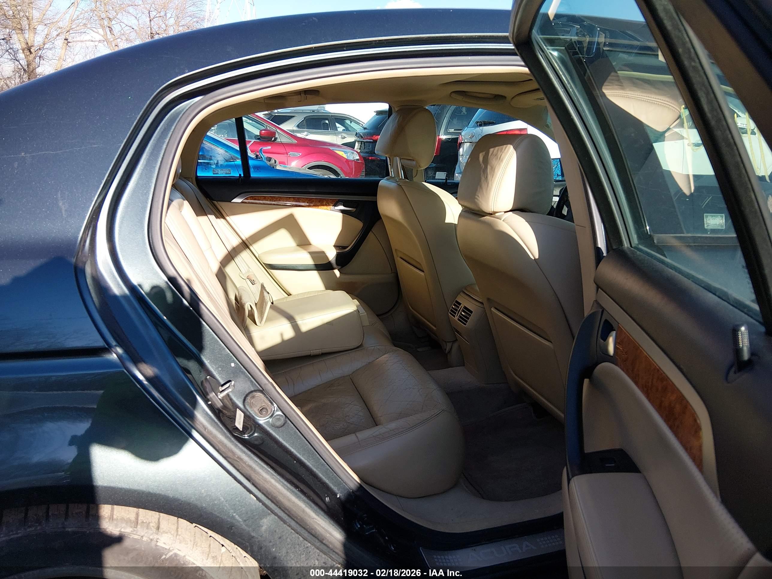 ACURA TL image 8