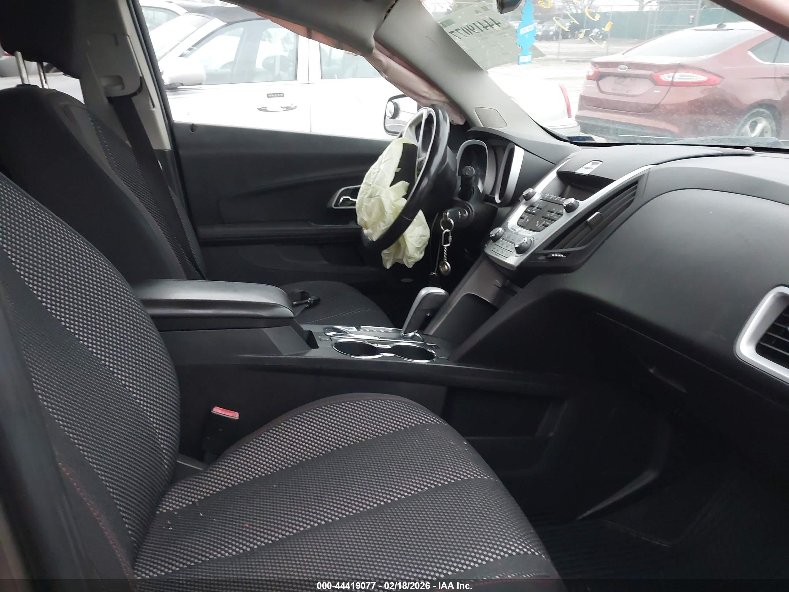 CHEVROLET EQUINOX image 5